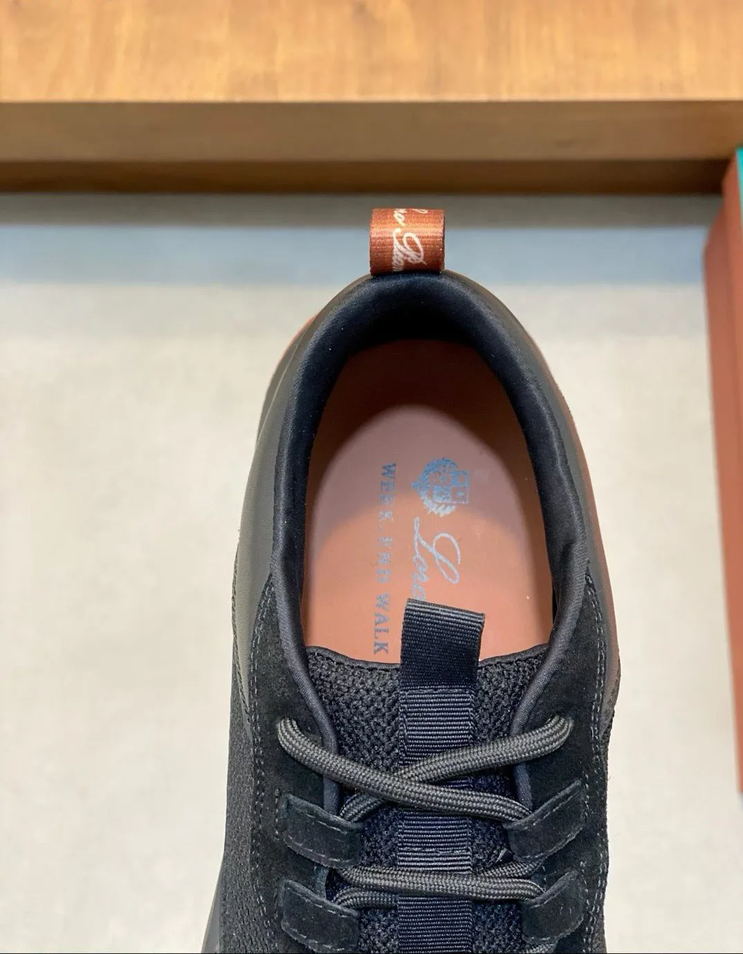 Men's Sneakers LORO PIANA 18143010