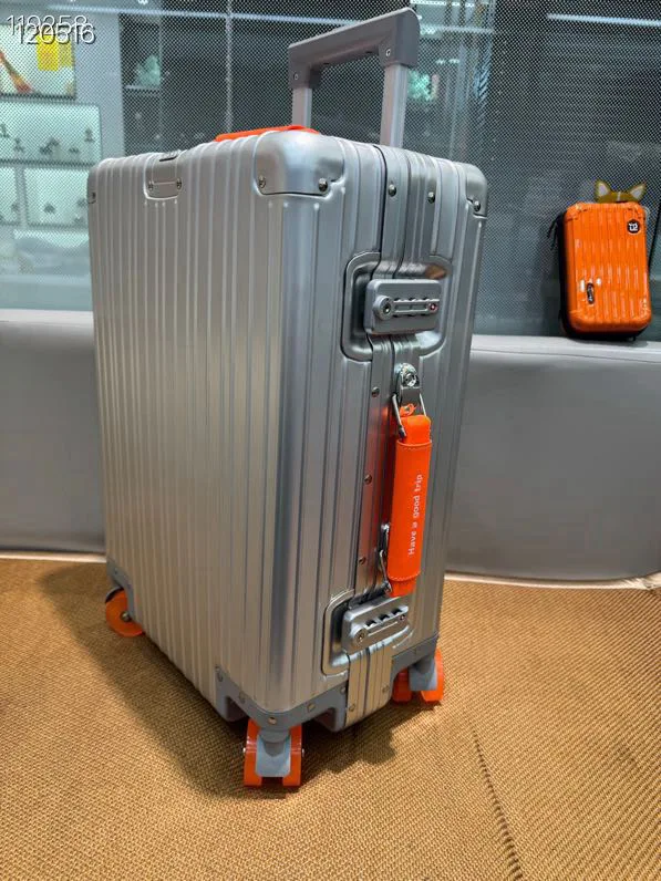 Suitcases RIMOWA 18266178