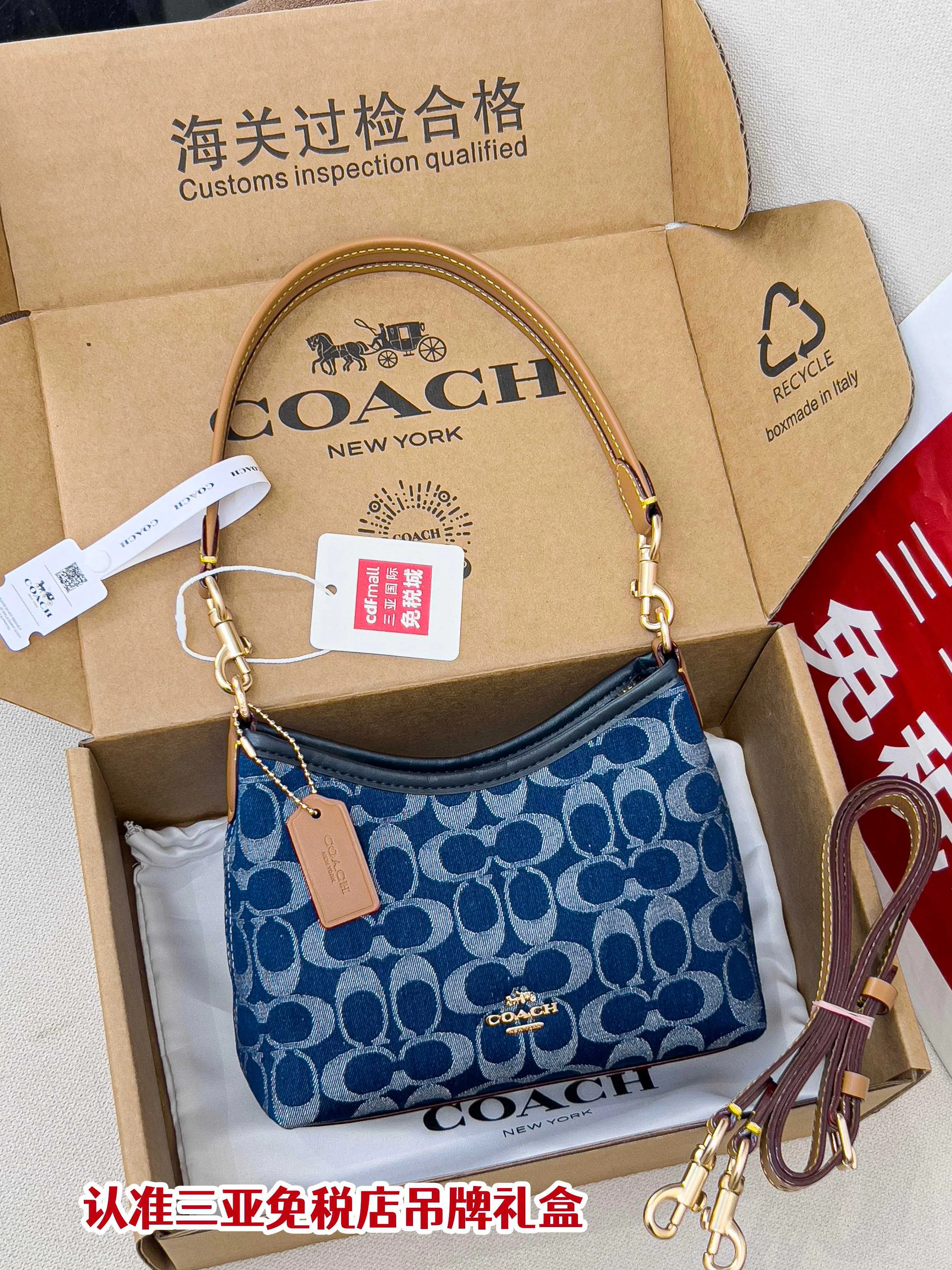 Women's Classic Handbags COACH 17896756