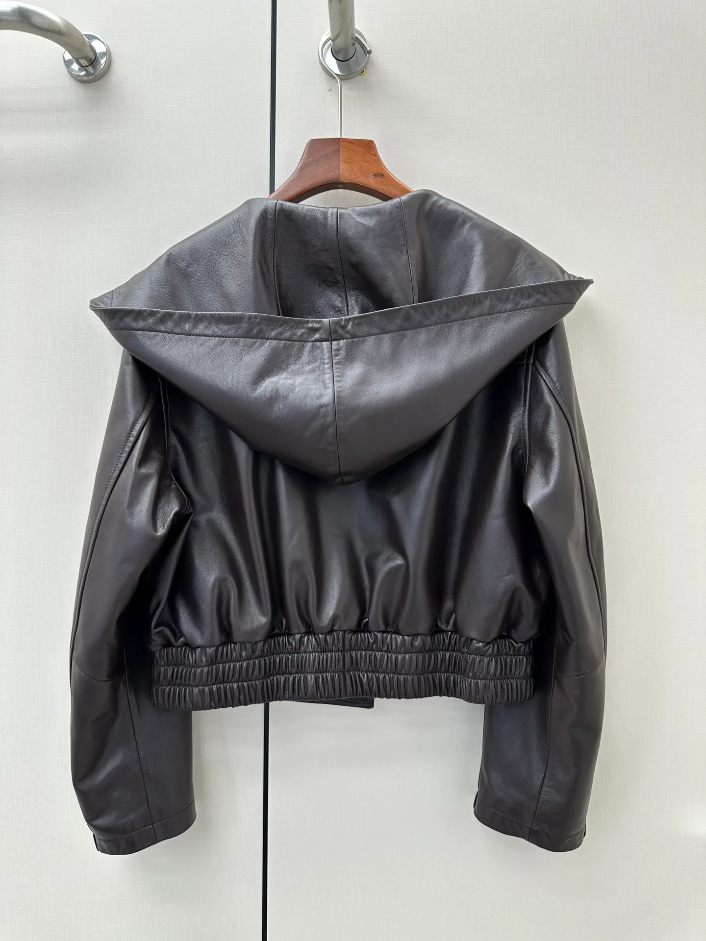 Women's Leather Jackets And Sheepskin Coats SAINT LAURENT 18172807