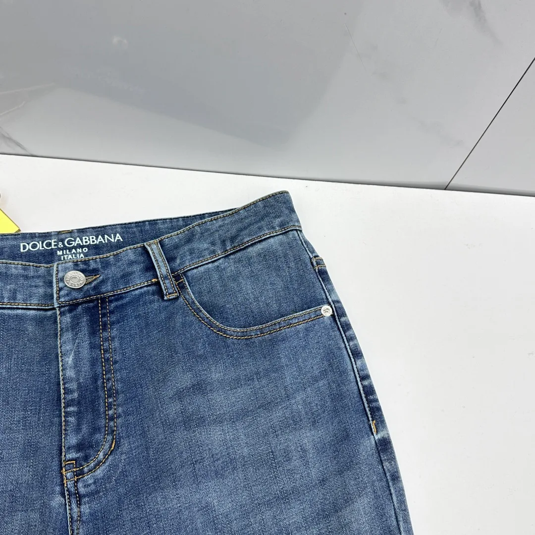 Men's Jeans DOLCE & GABBANA 18246832