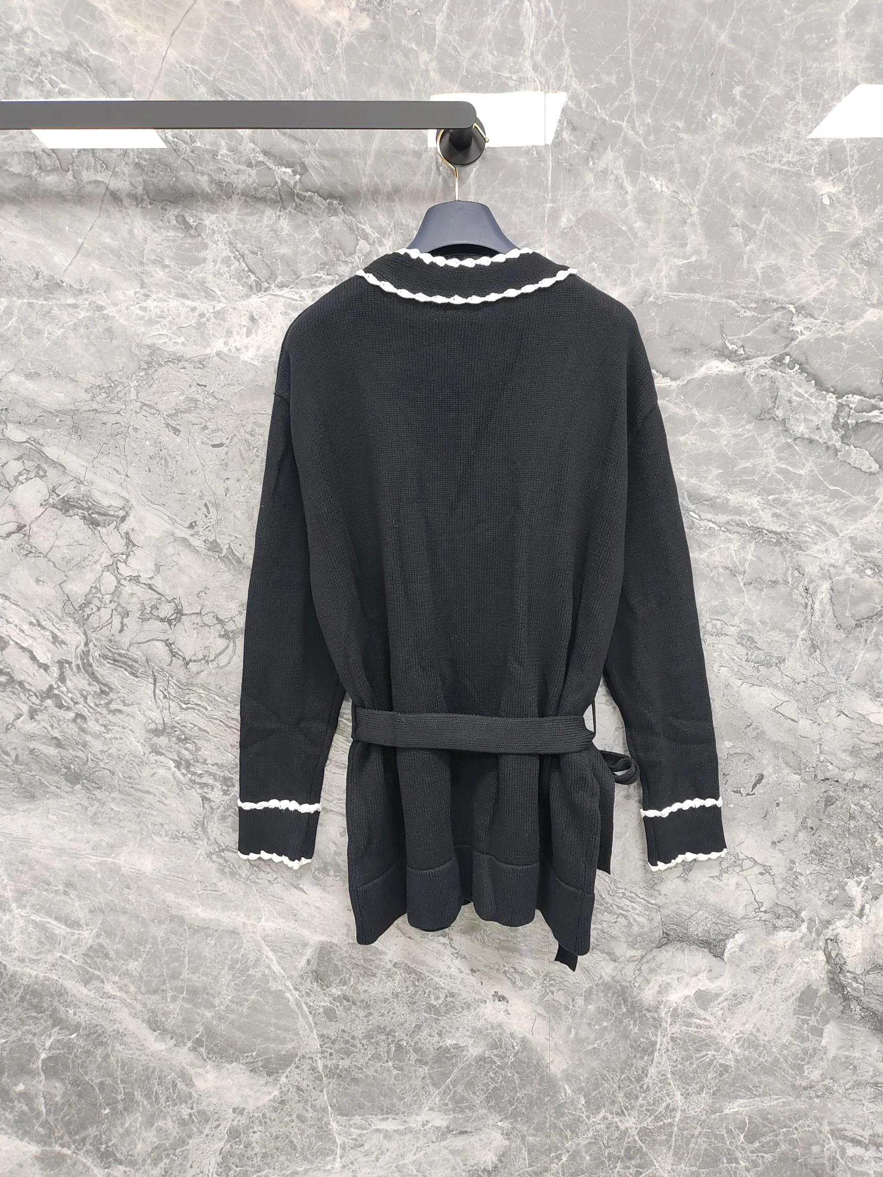 Women's Jumpers And Sweaters CHANEL 18363303