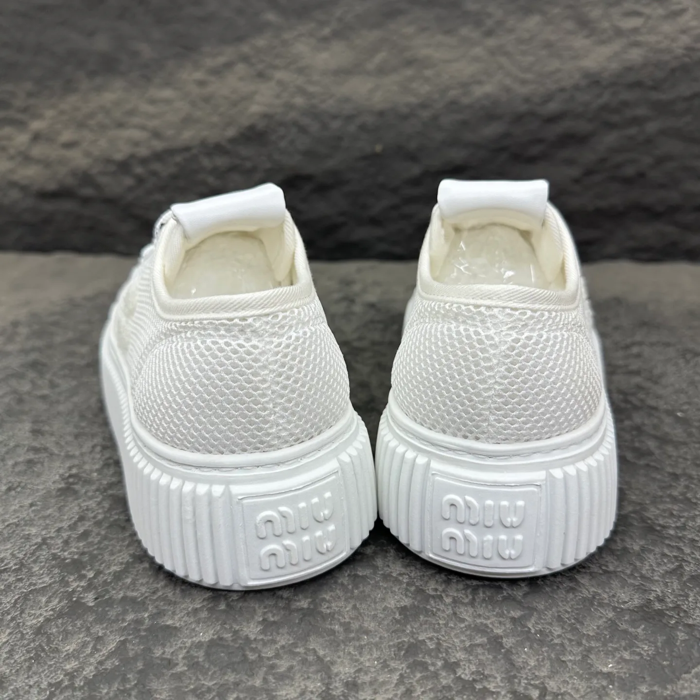 Men's Sneakers MIU MIU 18154157