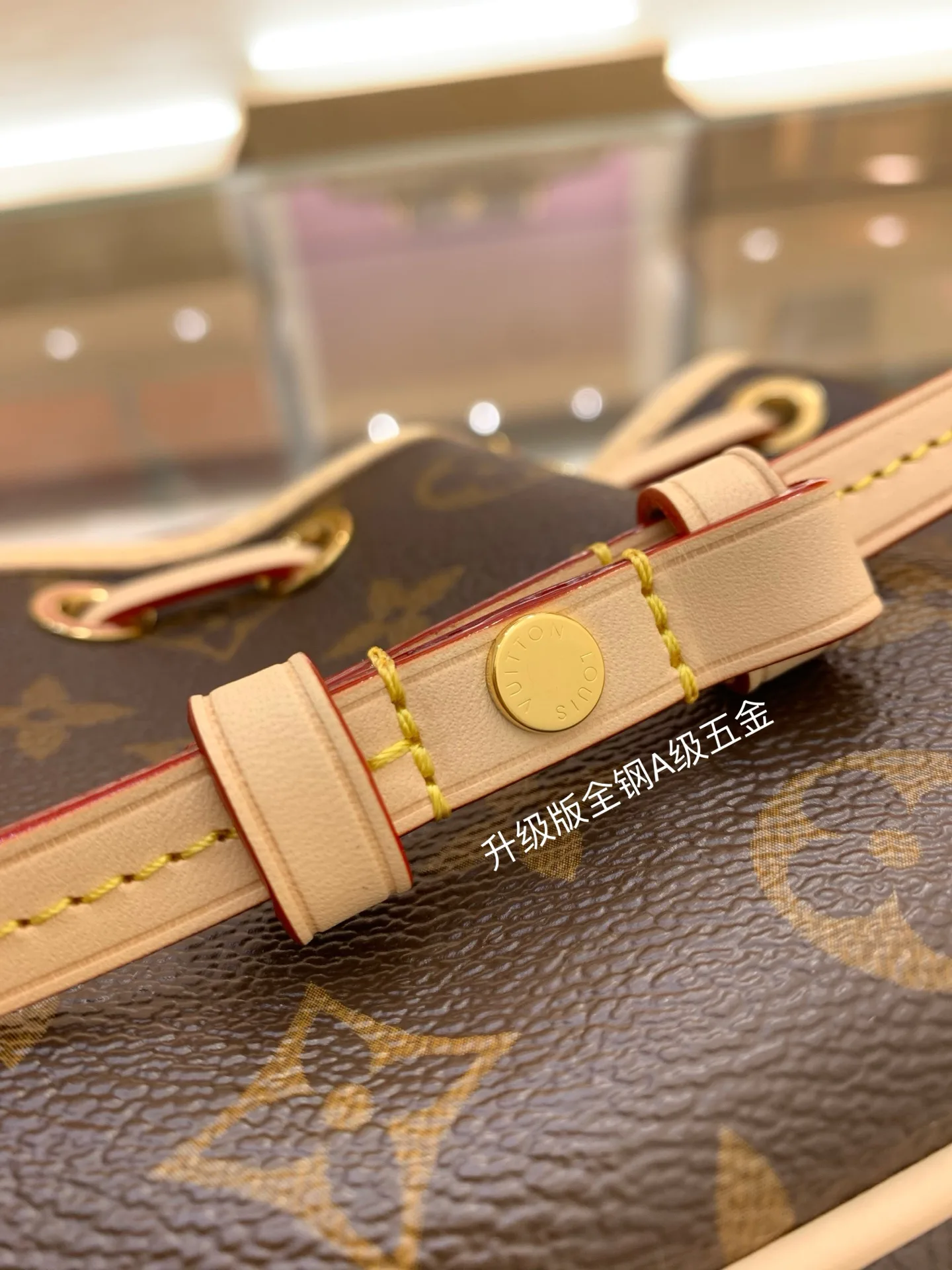 Women's Classic Handbags LOUIS VUITTON 17303176