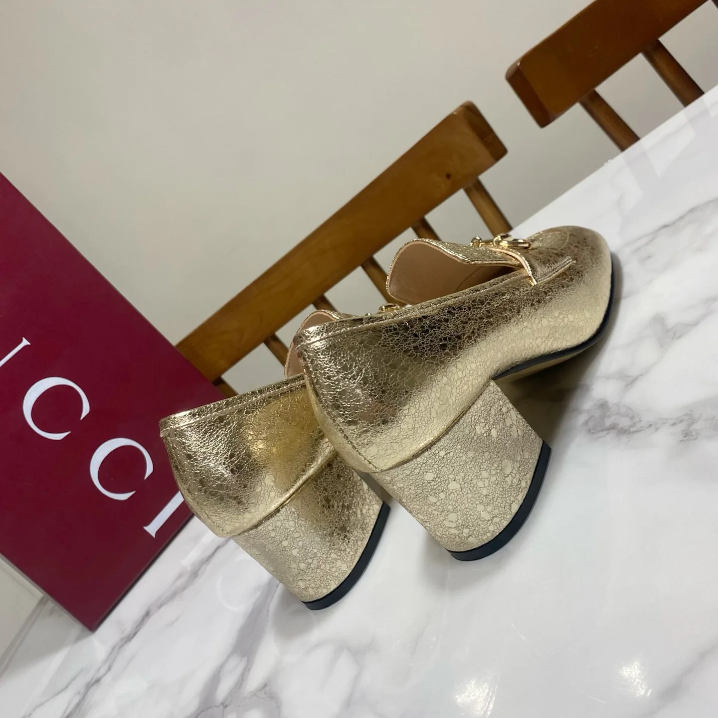 Women's Loafers And Moccasins GUCCI 17570589