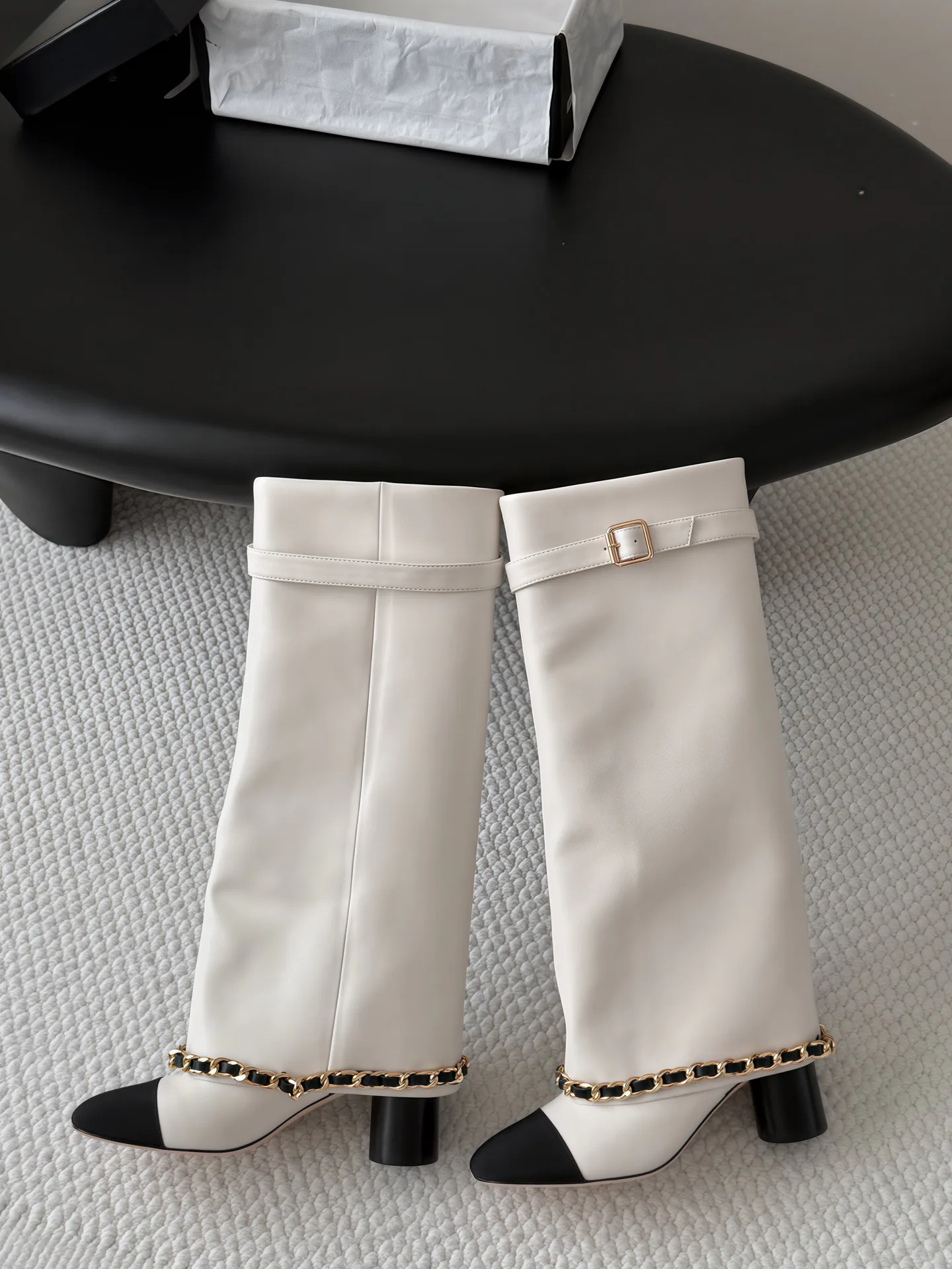 Women's Boots CHANEL 18323606