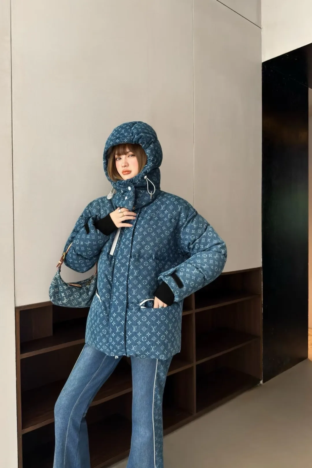 Women's Jackets And Down Jackets LOUIS VUITTON 17959962