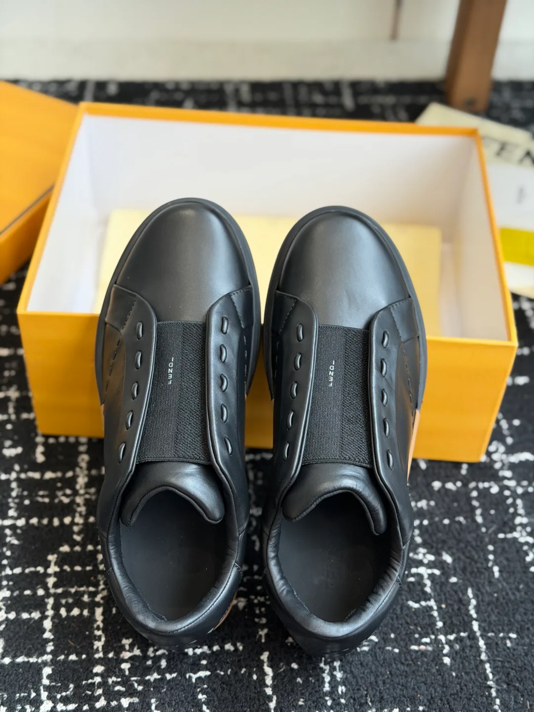 Men's Sneakers FENDI 17572227
