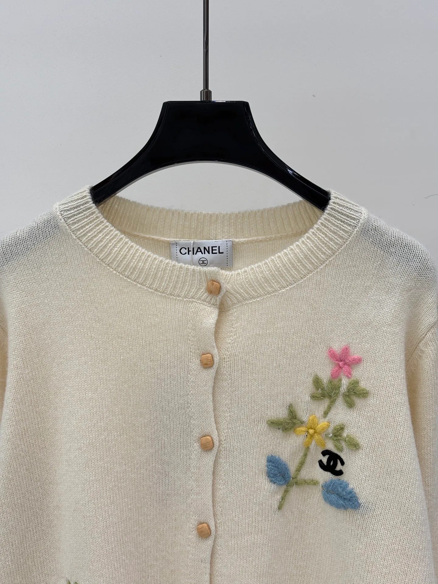 Women's Jumpers And Sweaters CHANEL 18305724