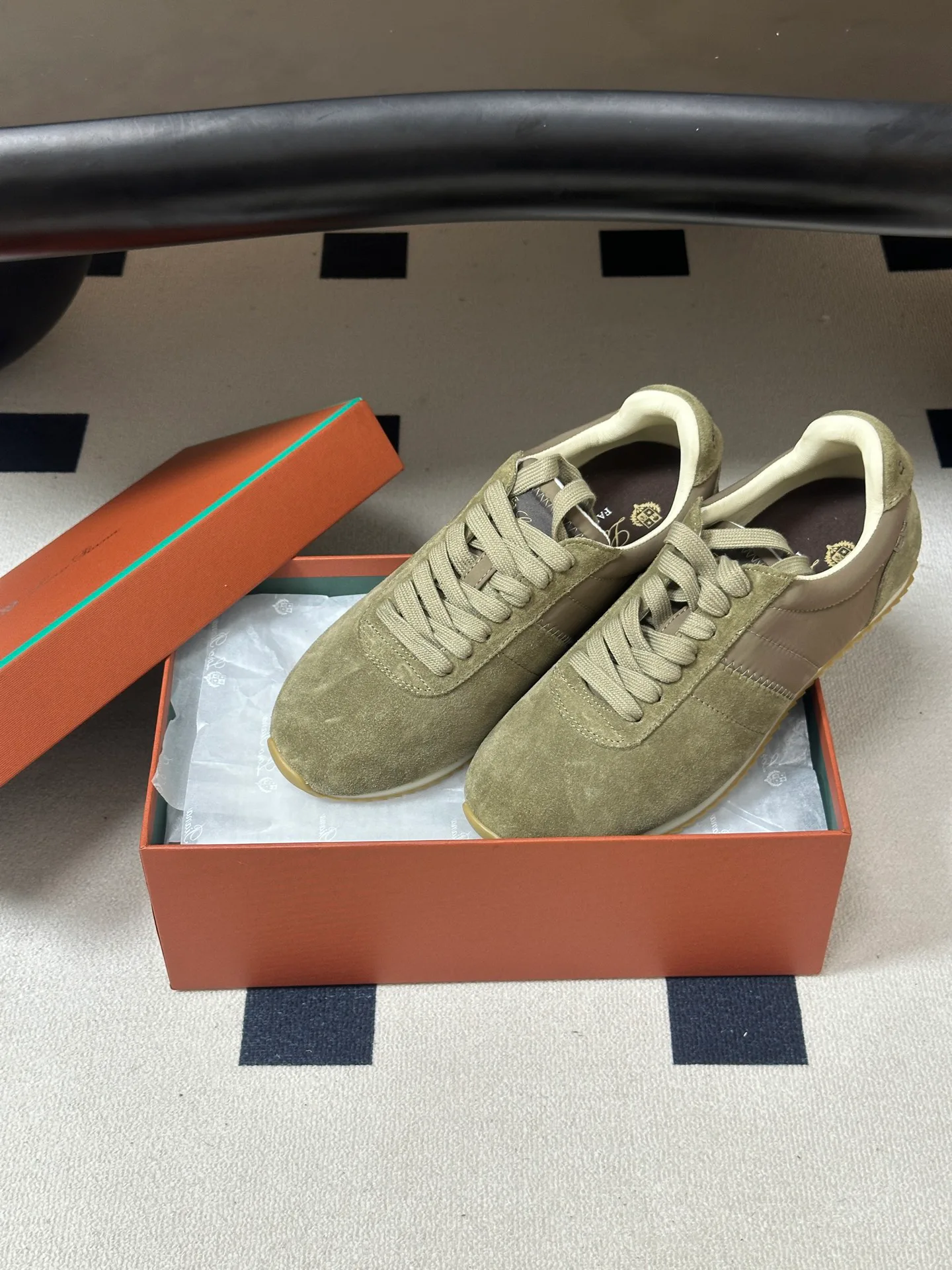 Women's Sneakers LORO PIANA 17338380