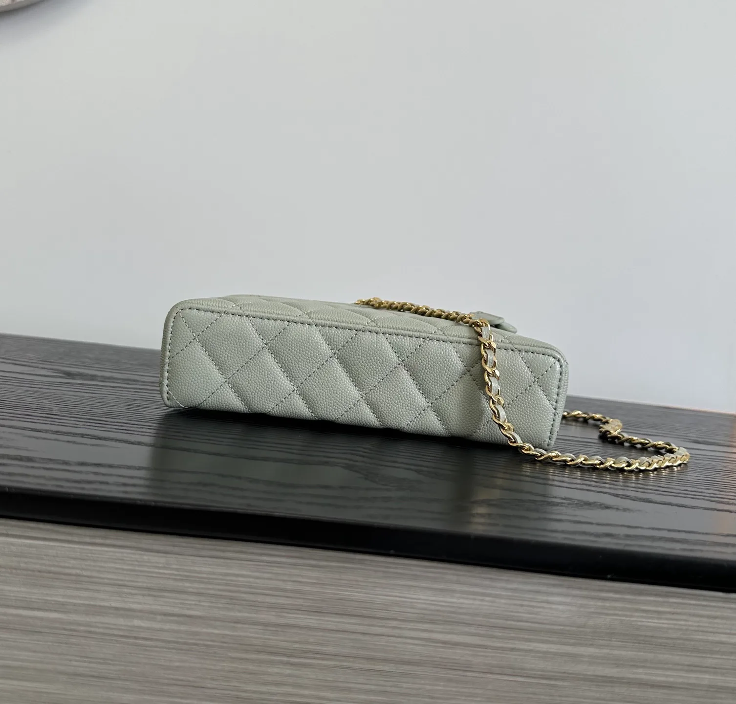 Women's Classic Handbags CHANEL 18186211