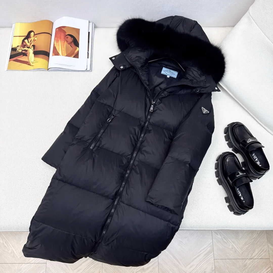 Women's Jackets And Down Jackets PRADA 18478850