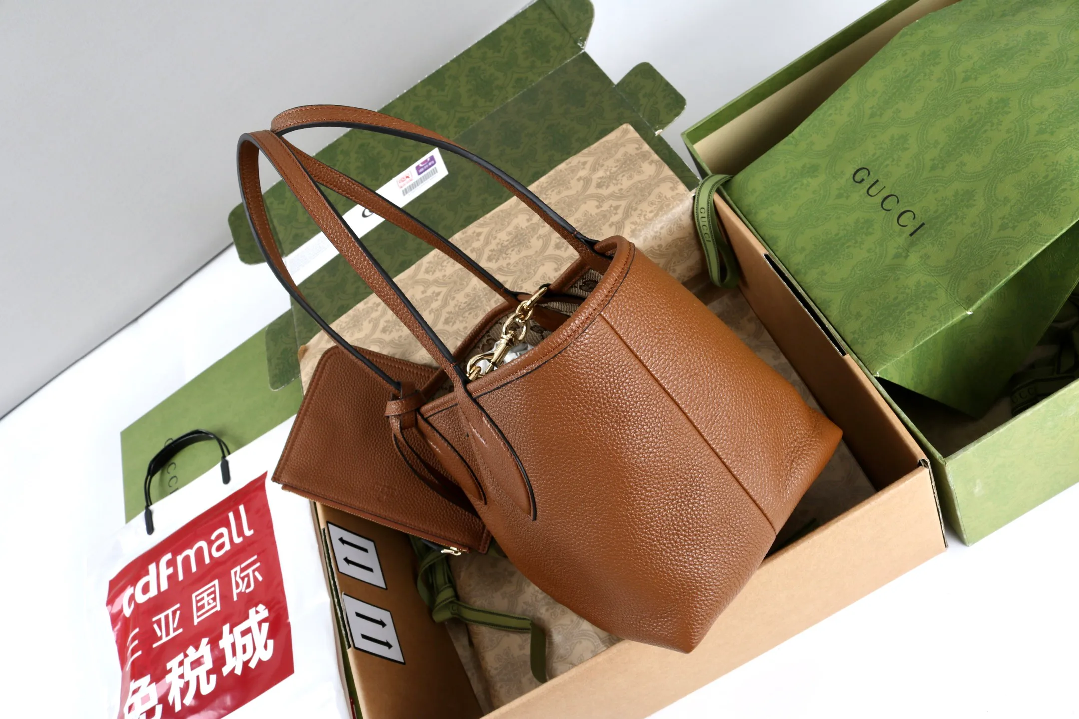 Women's Classic Handbags GUCCI 18404556