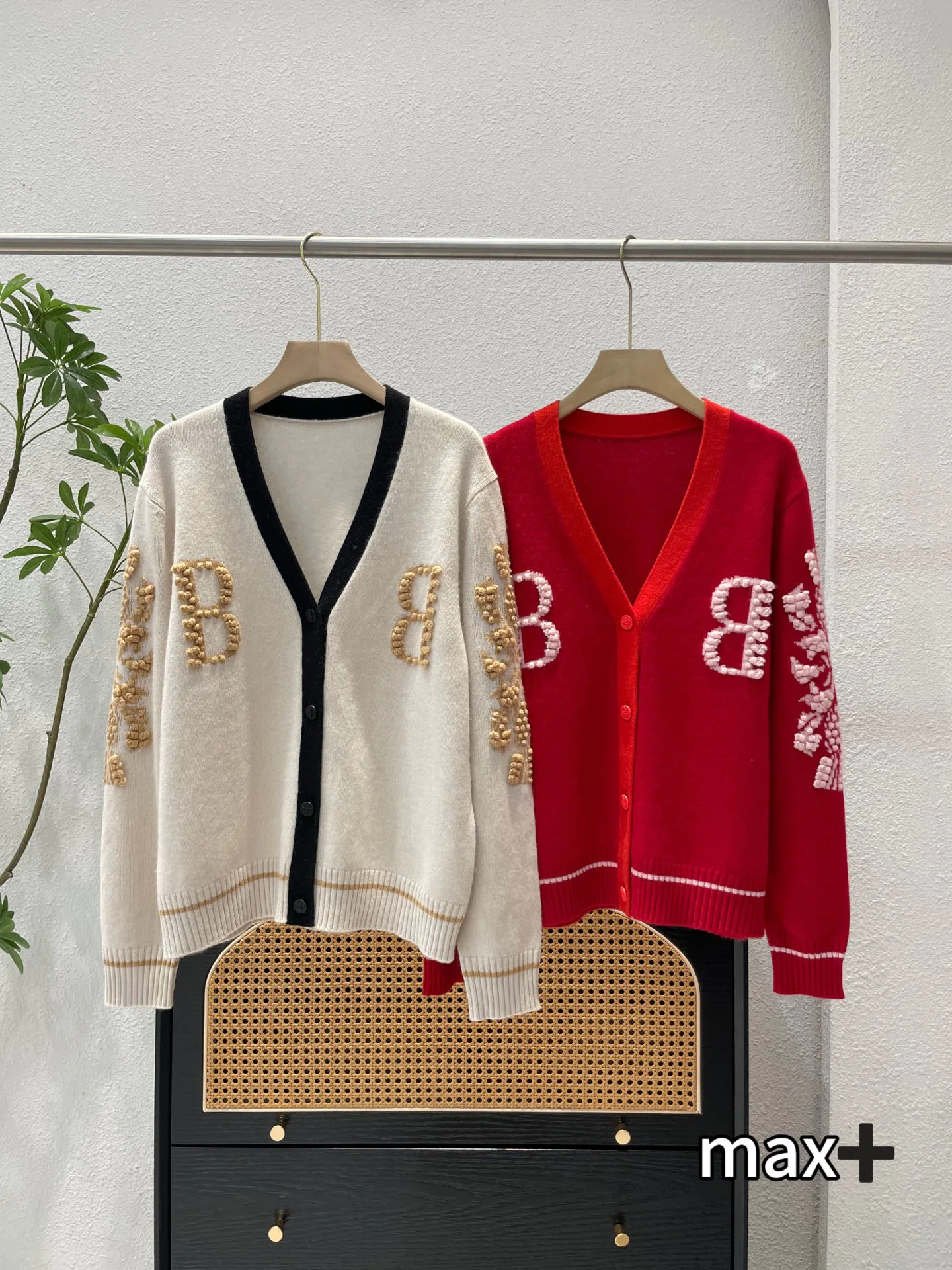 Women's Jumpers And Sweaters BURBERRY 18106568