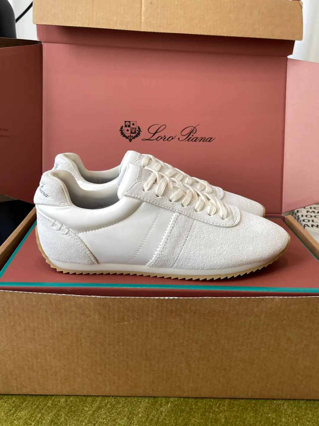 Women's Sneakers LORO PIANA 17424584