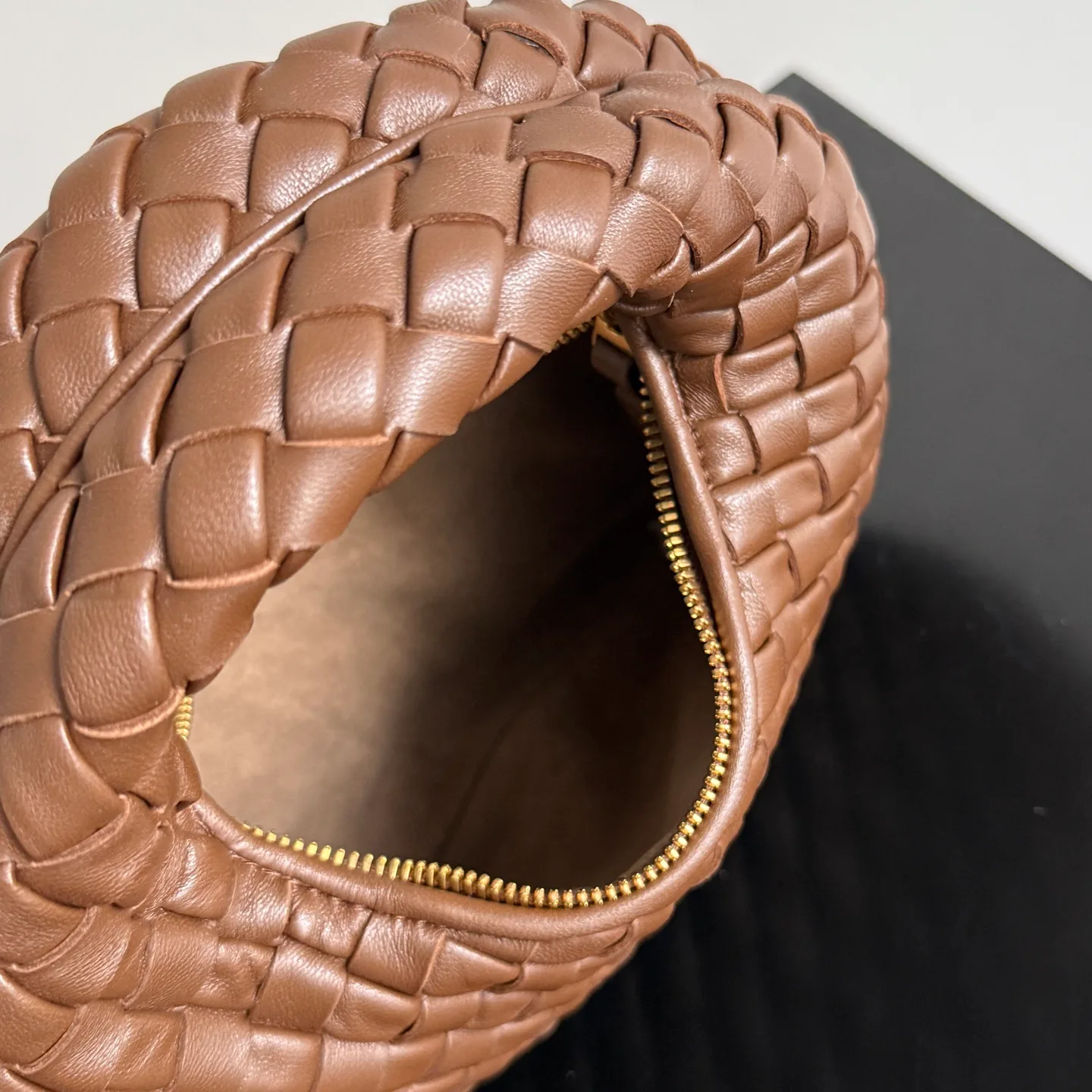 Women's Classic Handbags BOTTEGA VENETA 18321506