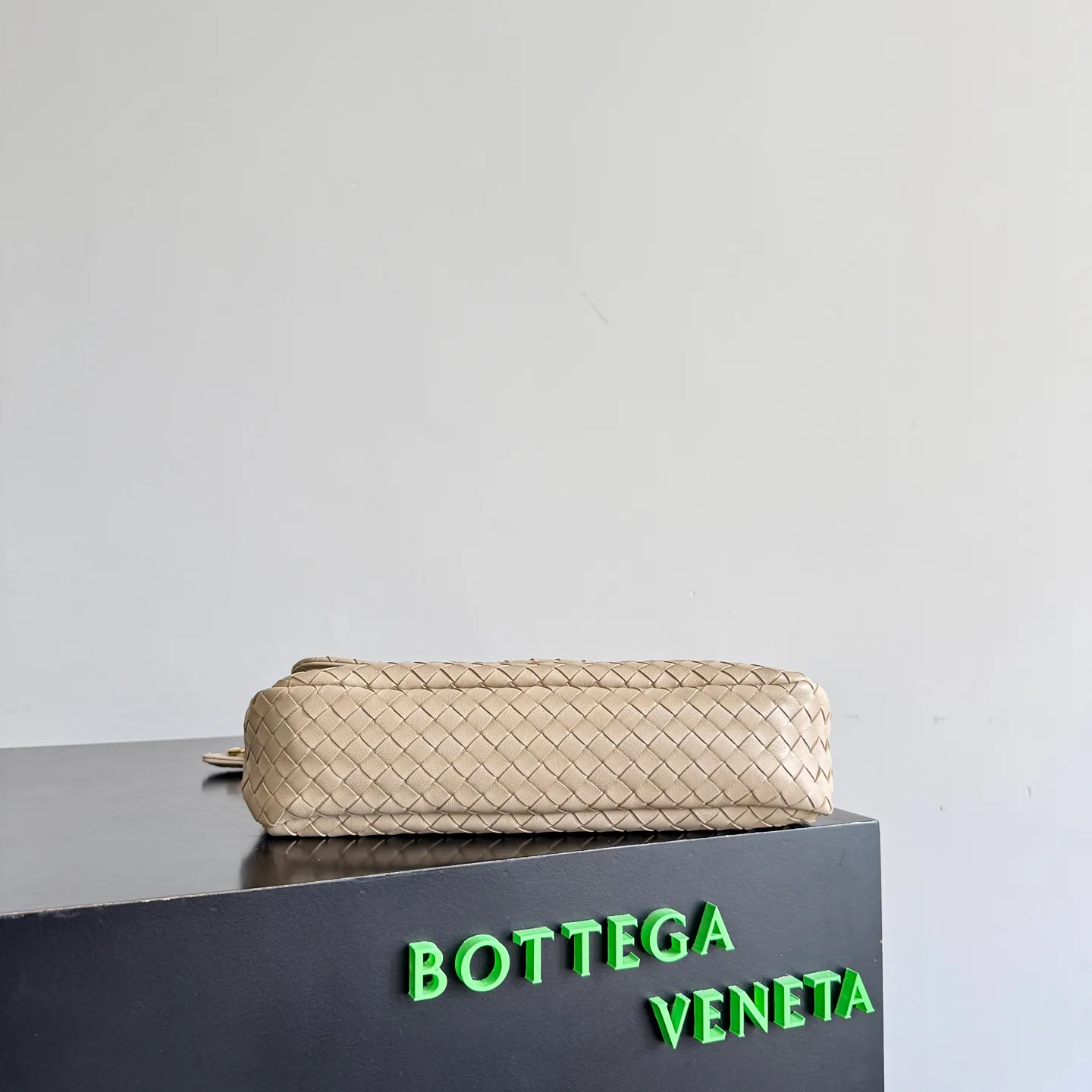 Women's Classic Handbags BOTTEGA VENETA 16953798
