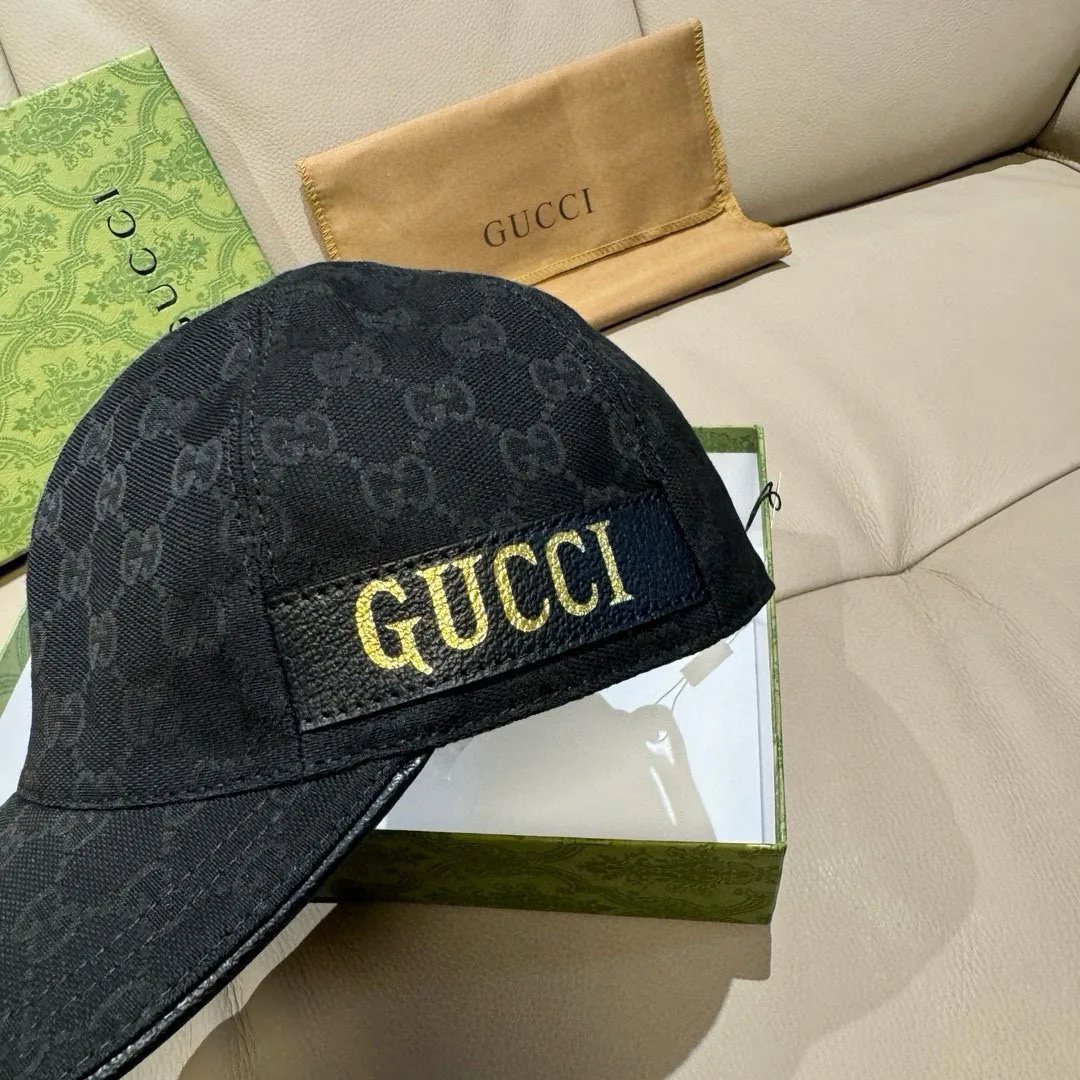 Hats GUCCI 18105293