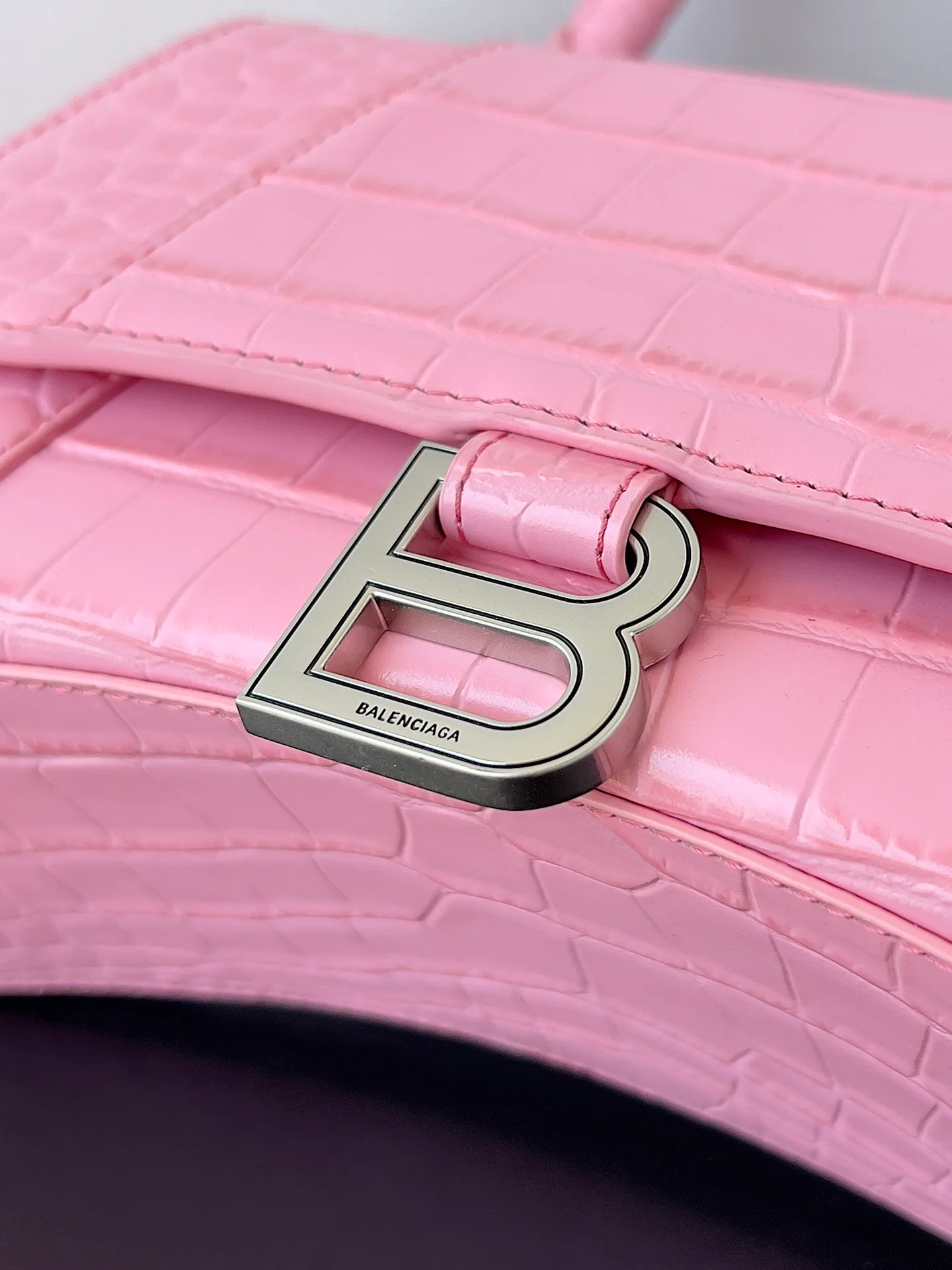 Классические Сумки Женские Balenciaga 18619531
