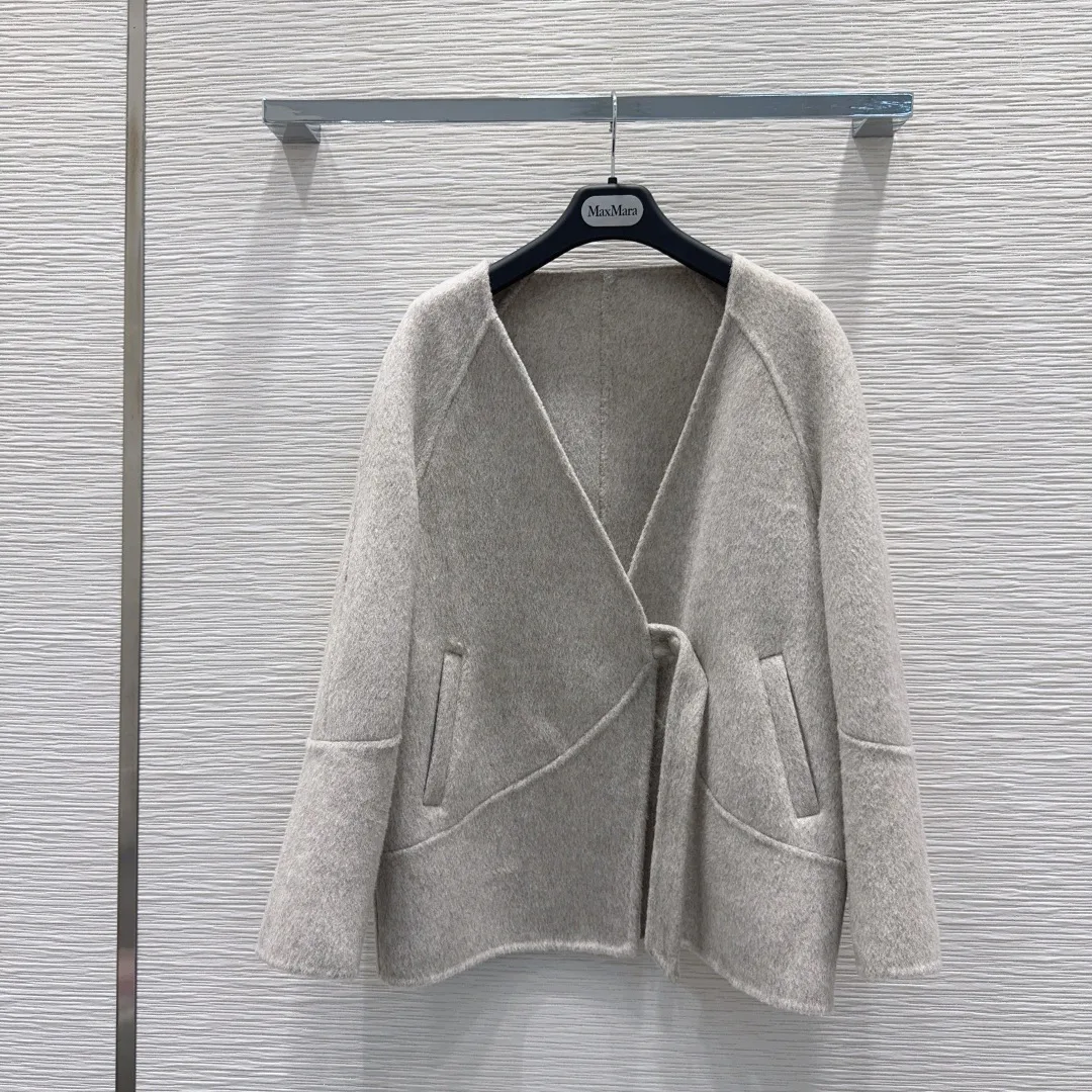 Women's Coats MAX MARA 18456278