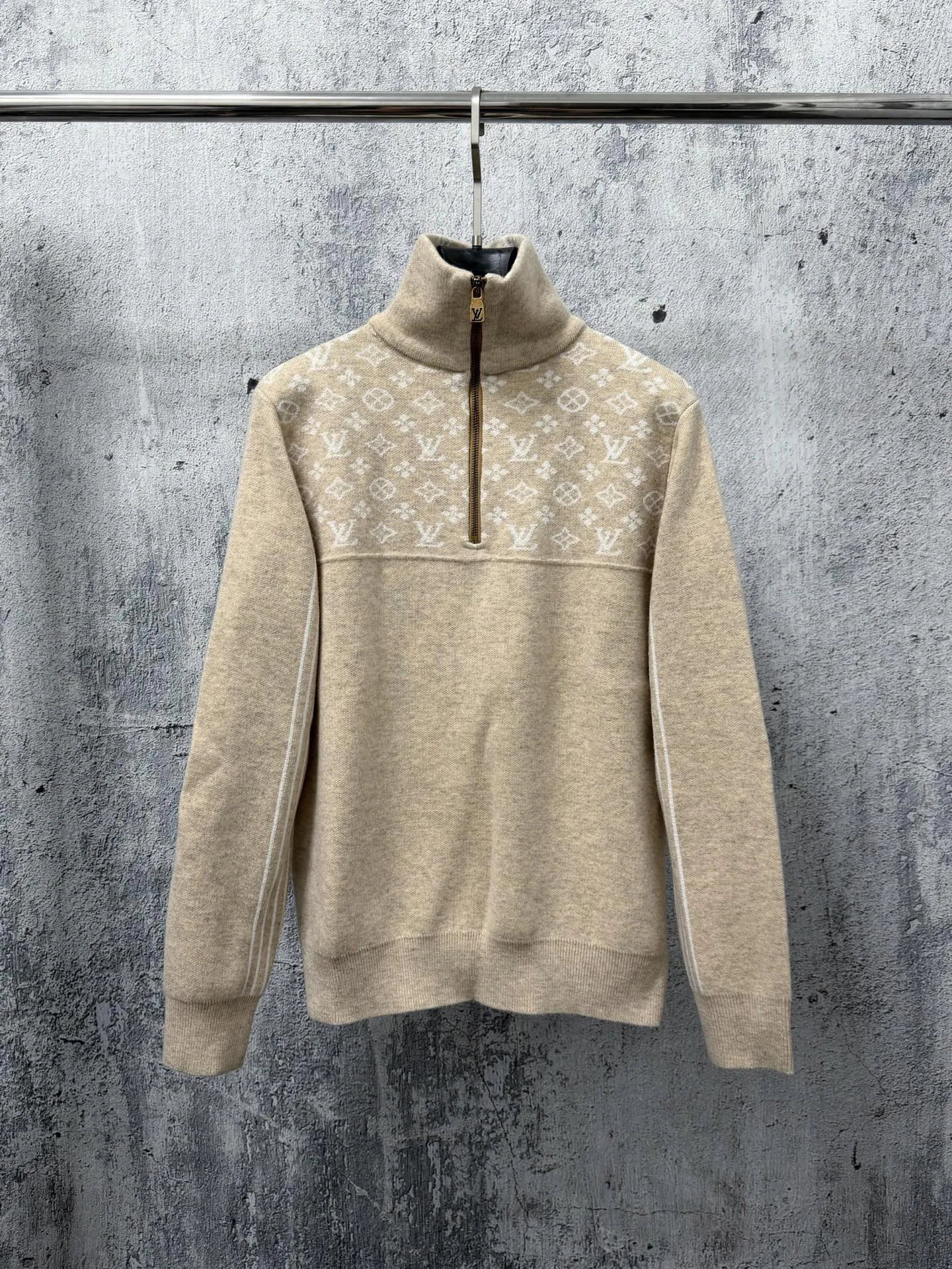Men's Jumpers And Sweaters LOUIS VUITTON 18392066