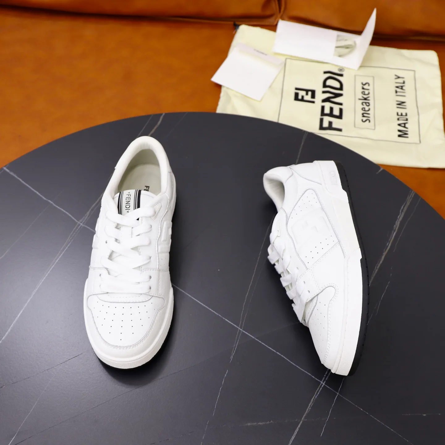 Women's Sneakers FENDI 18516273