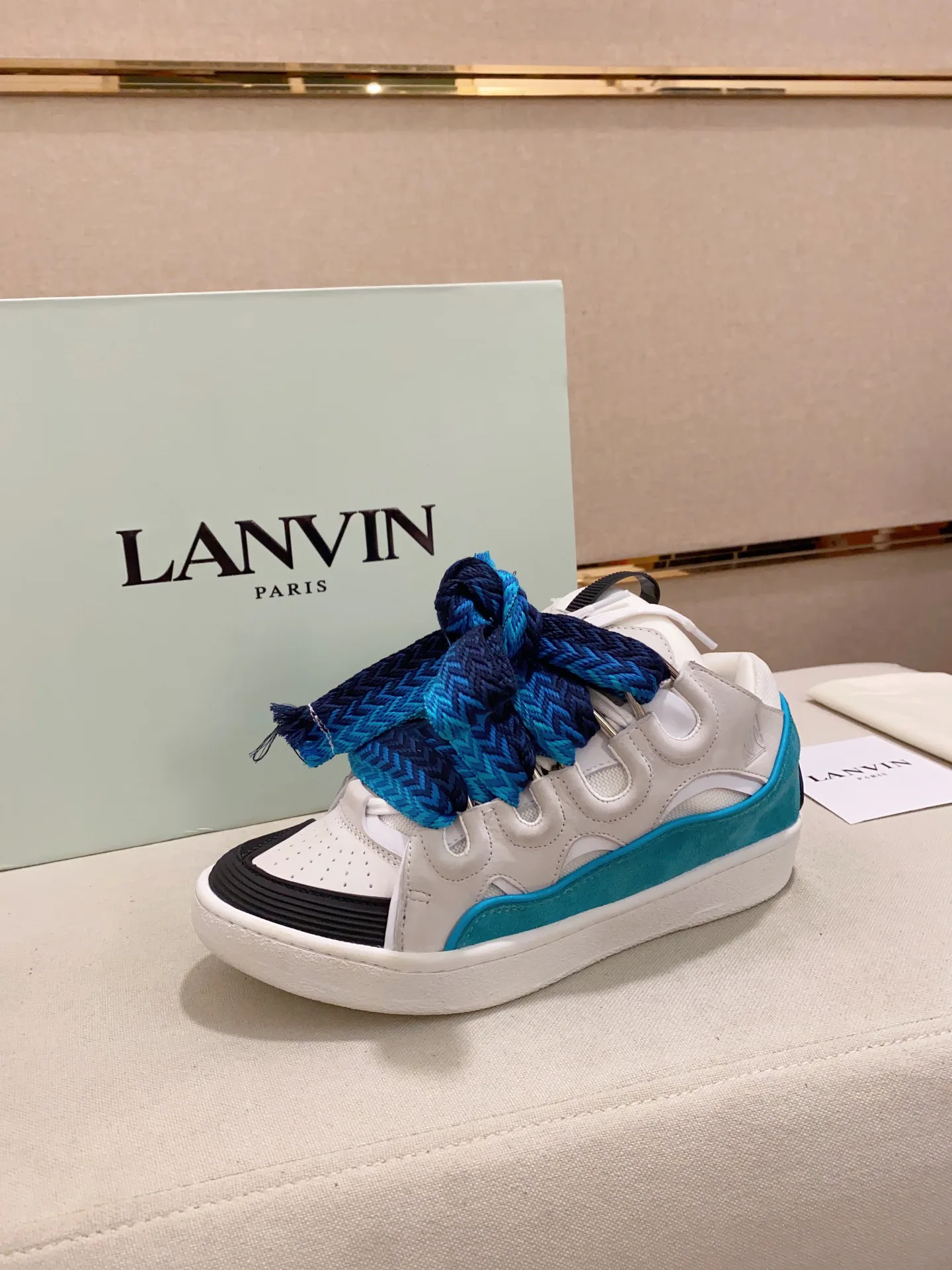 Women's Sneakers LANVIN 17955186