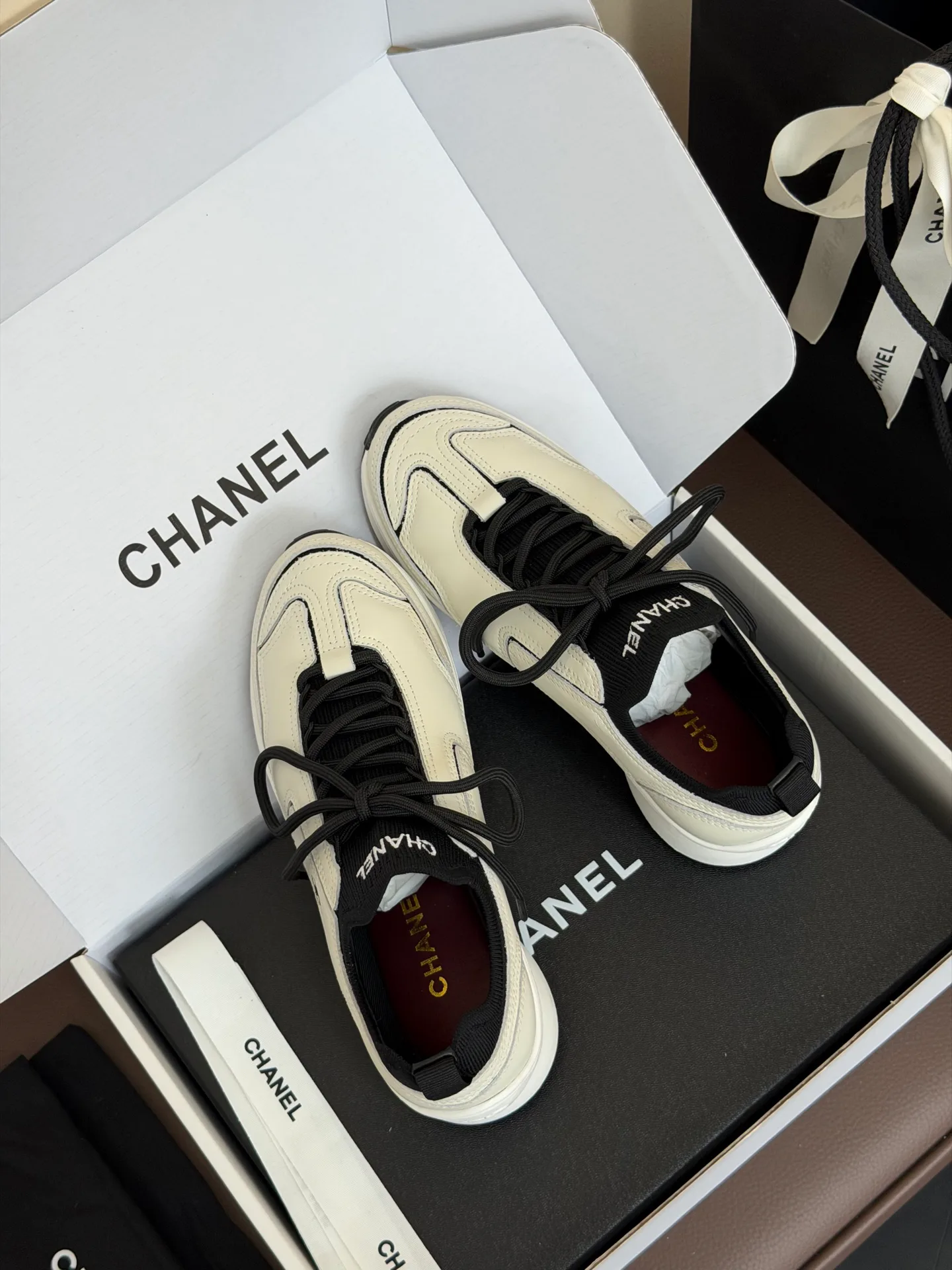 Women's Sneakers CHANEL 18073583
