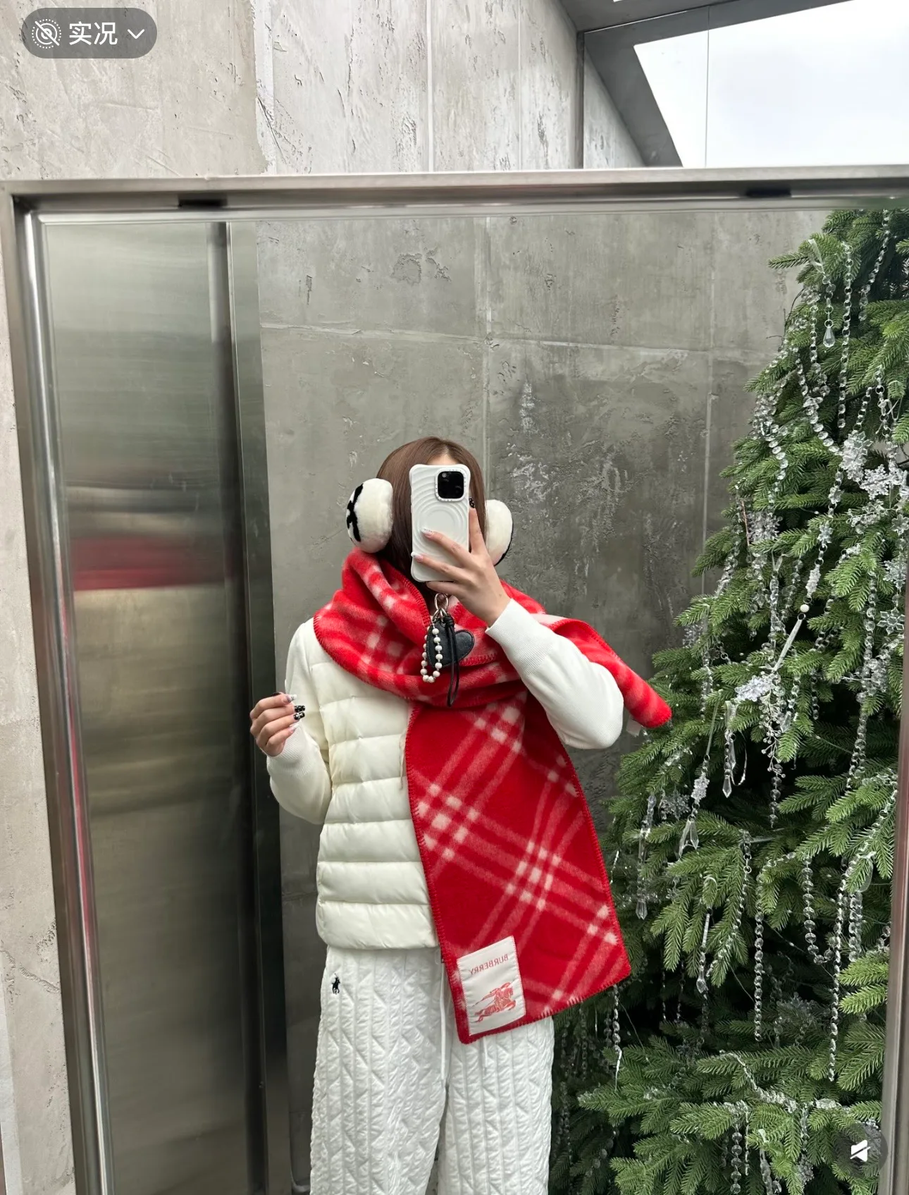 Scarves BURBERRY 18401219