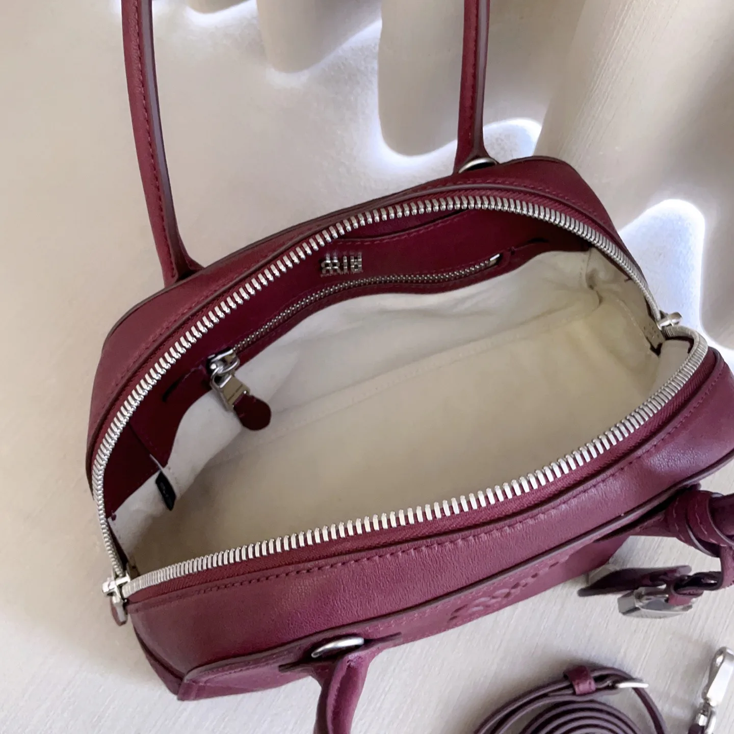 Women's Classic Handbags MIU MIU 18248080