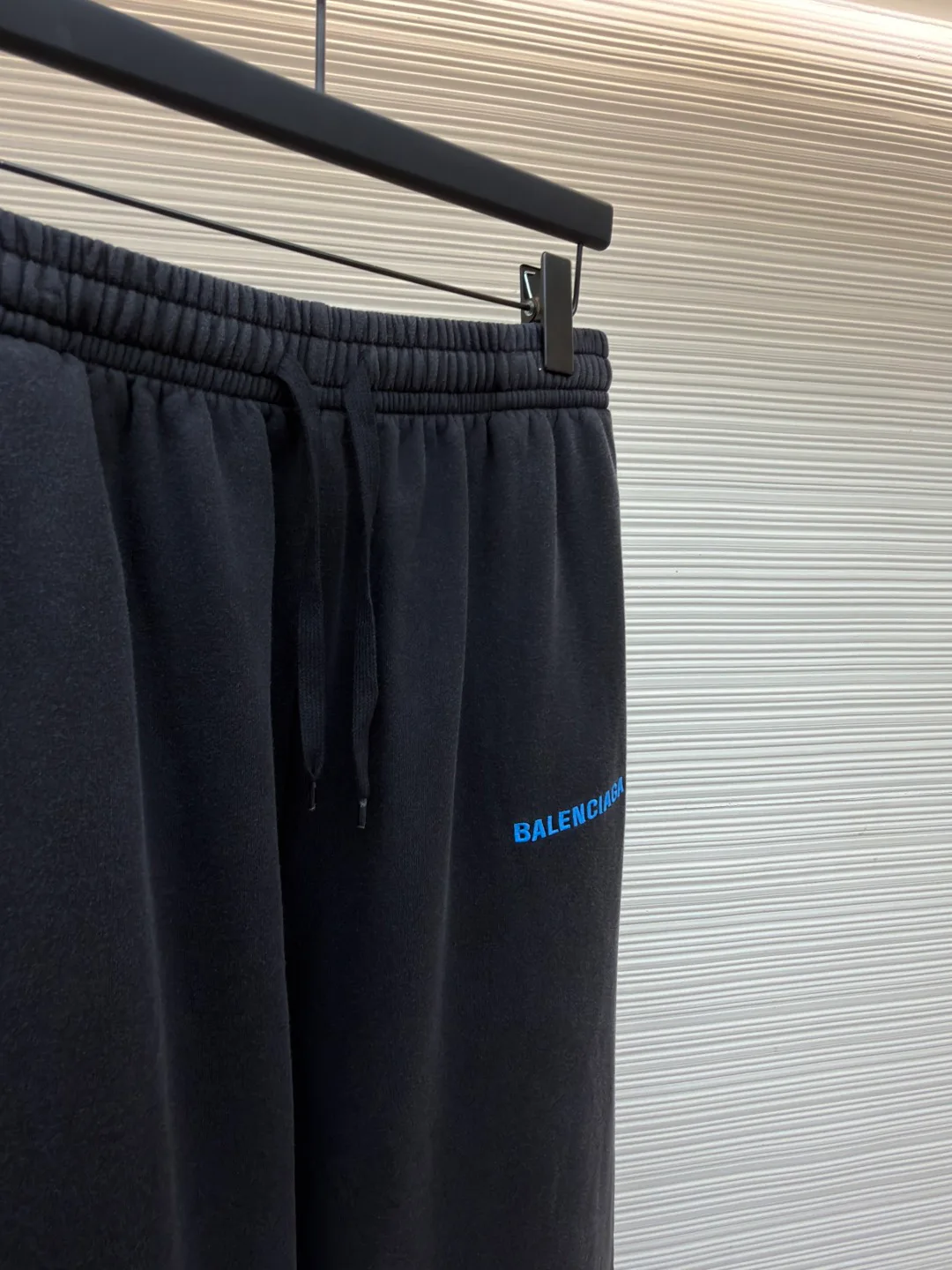 Men's Trousers BALENCIAGA 18153821