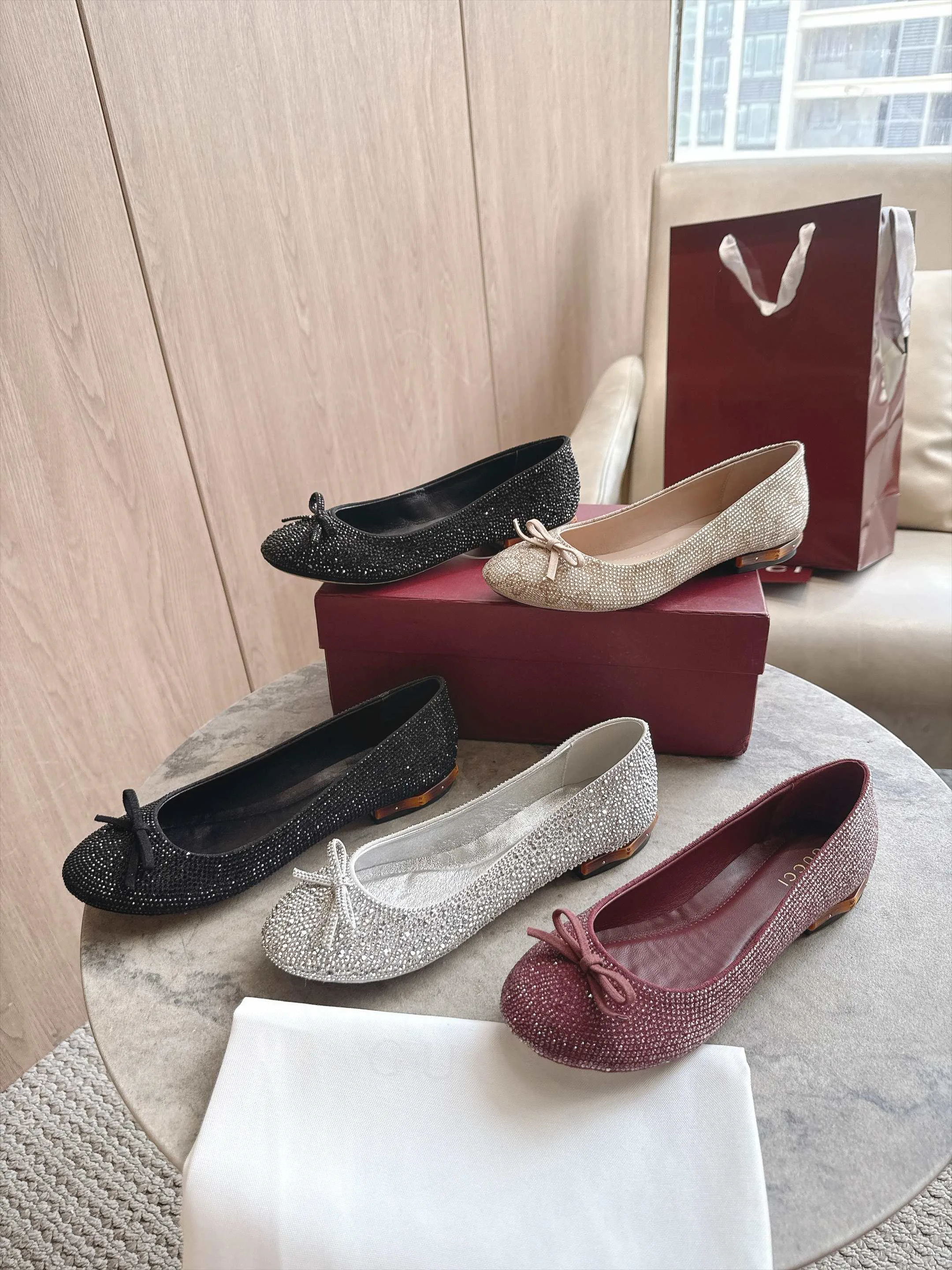 Women's Ballet Flats GUCCI 18400910