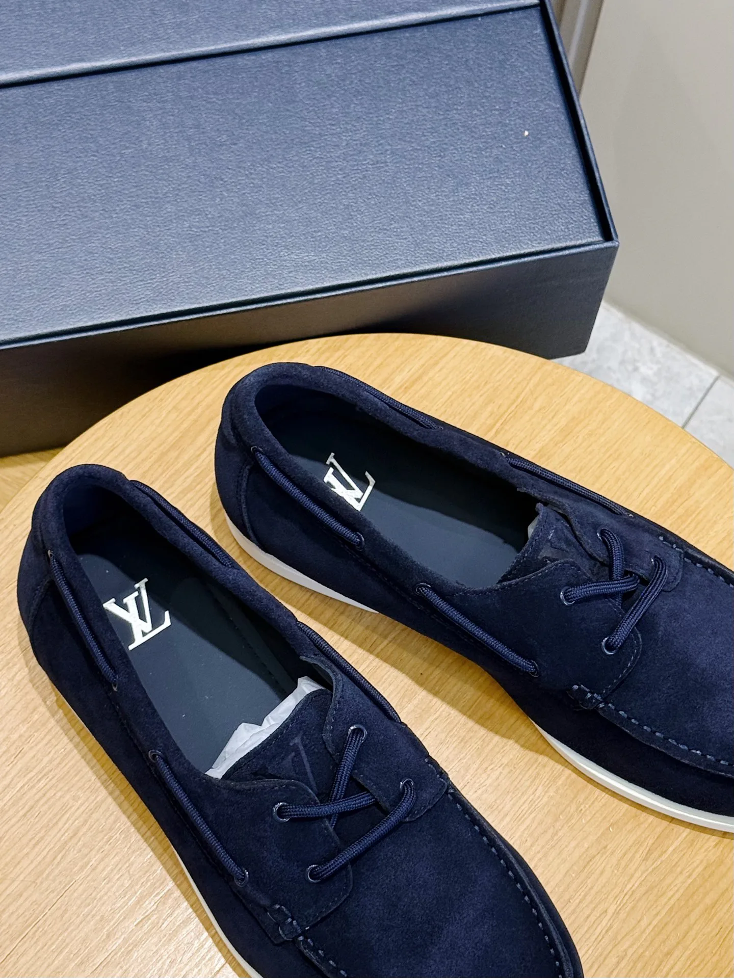 Men's Loafers And Dress Shoes LOUIS VUITTON 18277881
