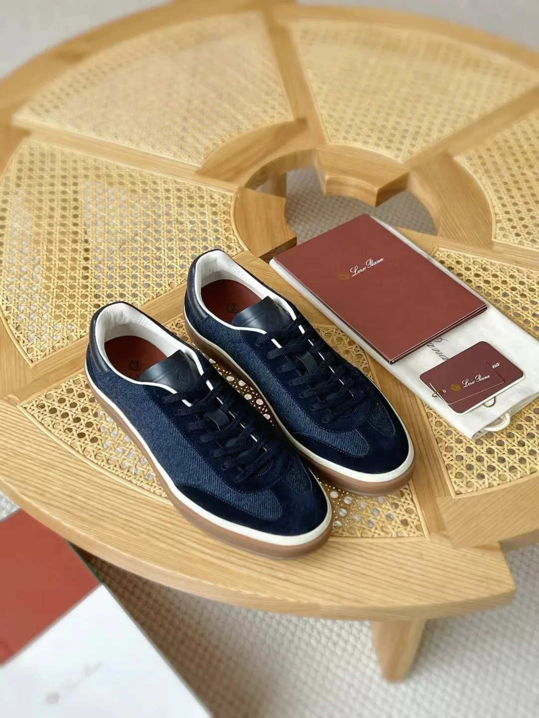Men's Sneakers LORO PIANA 18382756