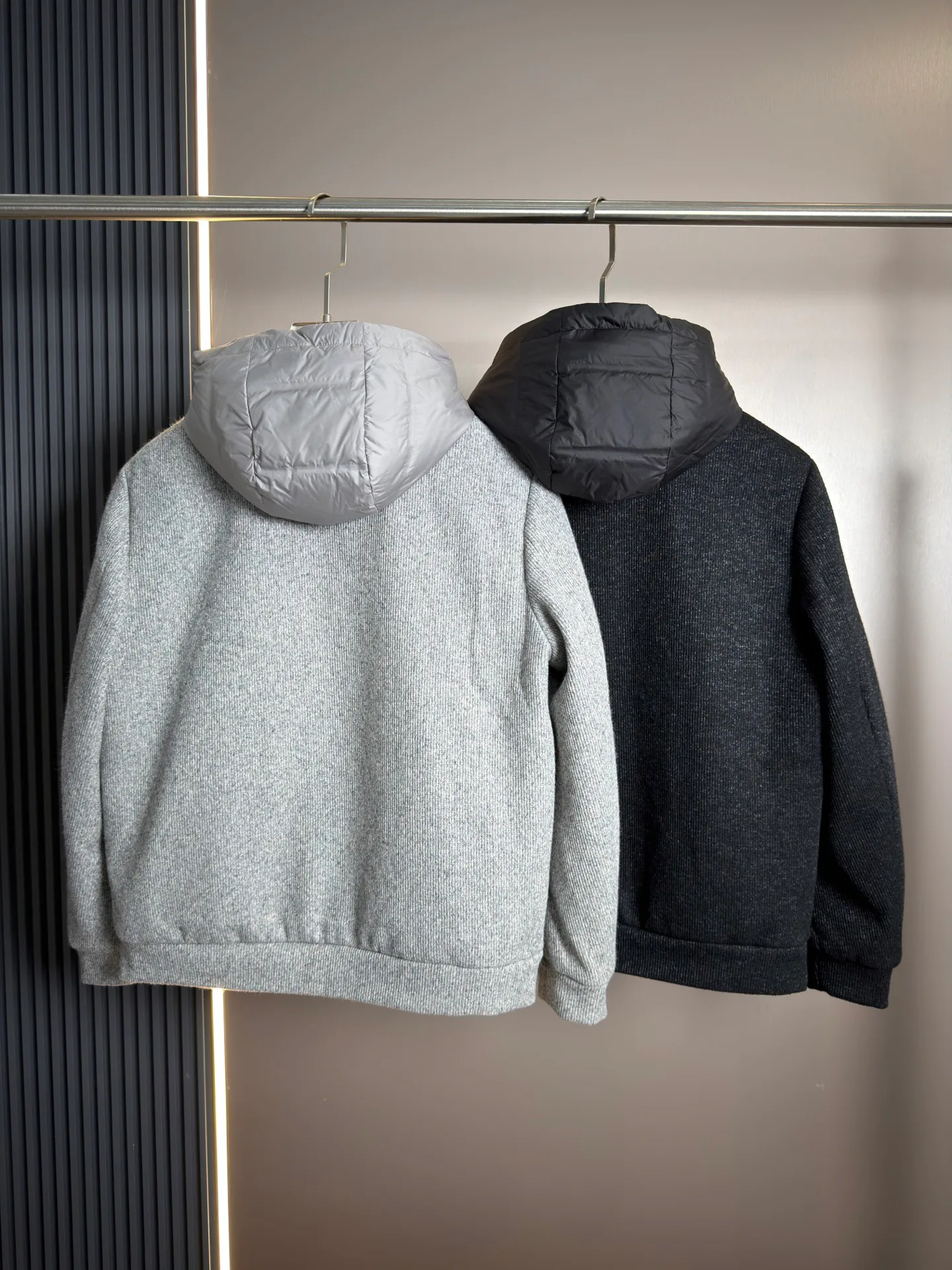 Men's Jackets And Down Jackets MONCLER 18216845