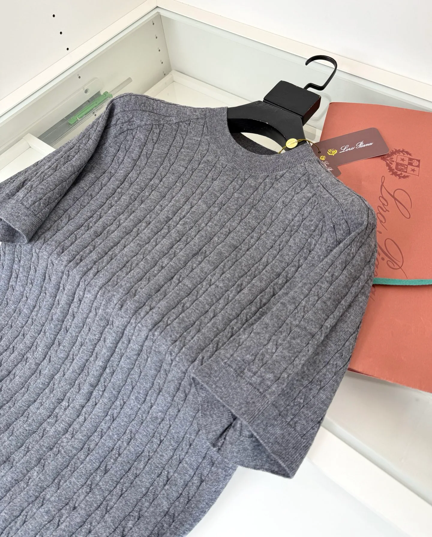 Men's Jumpers And Sweaters LORO PIANA 18396419