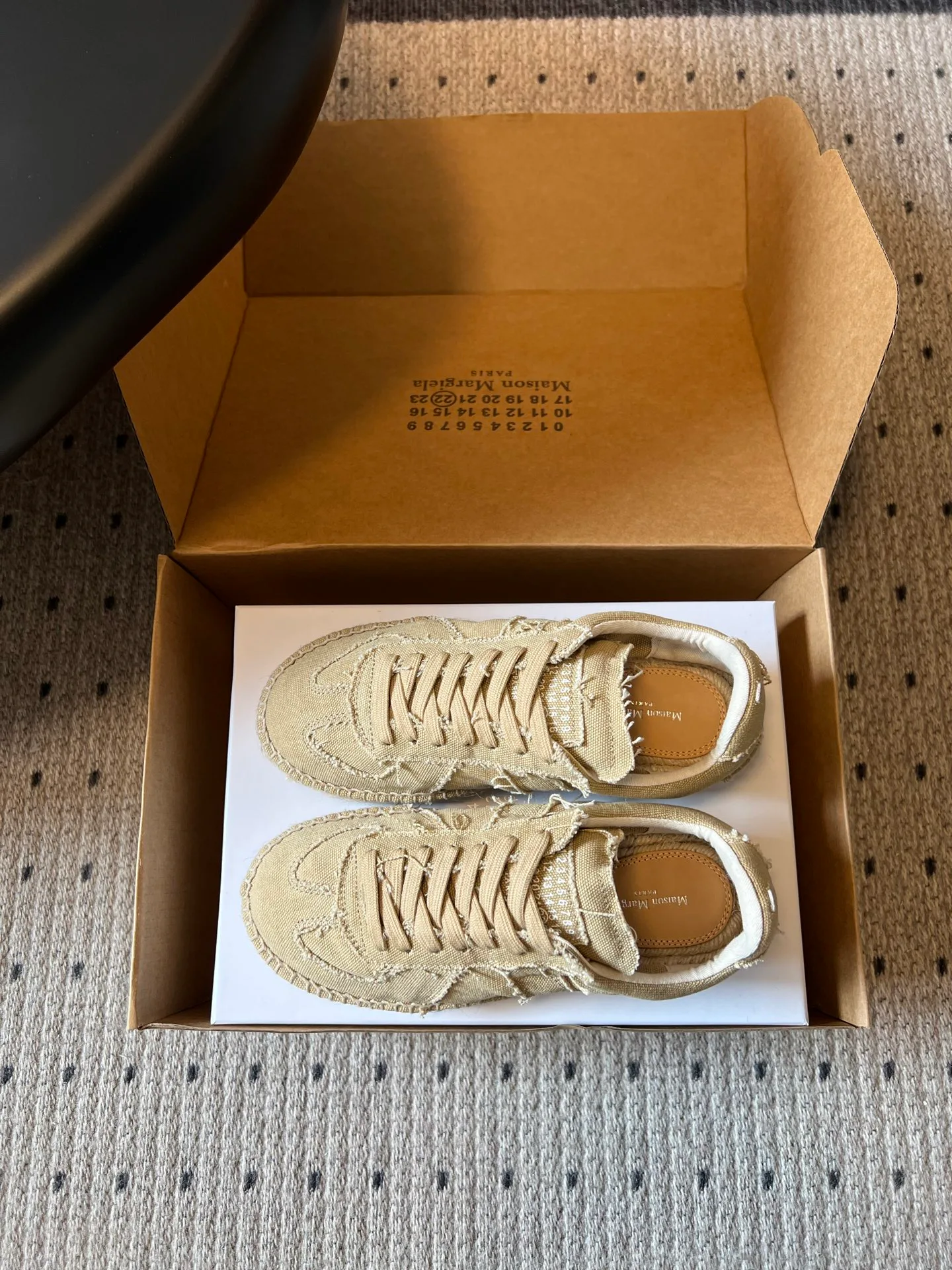 Women's Sneakers MAISON MARGIELA 17523647