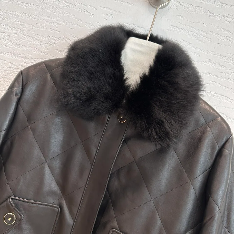 Women's Leather Jackets And Sheepskin Coats CHANEL 18417964