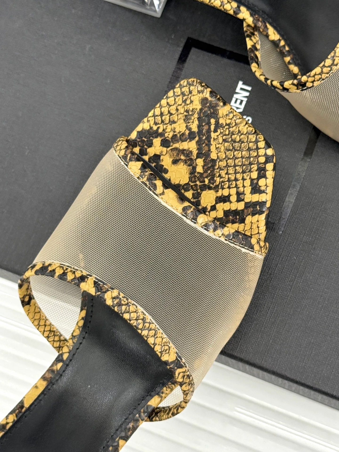 Women's Open-Toe Sandals SAINT LAURENT 17024887