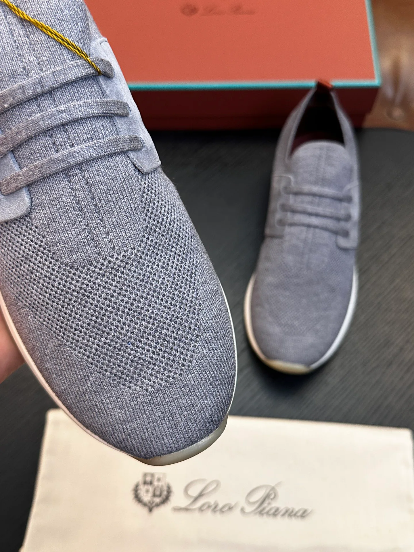 Men's Sneakers LORO PIANA 17390671
