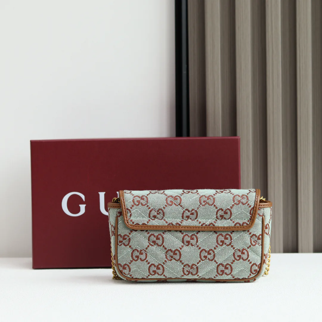 Women's Shoulder Bags GUCCI 17947942