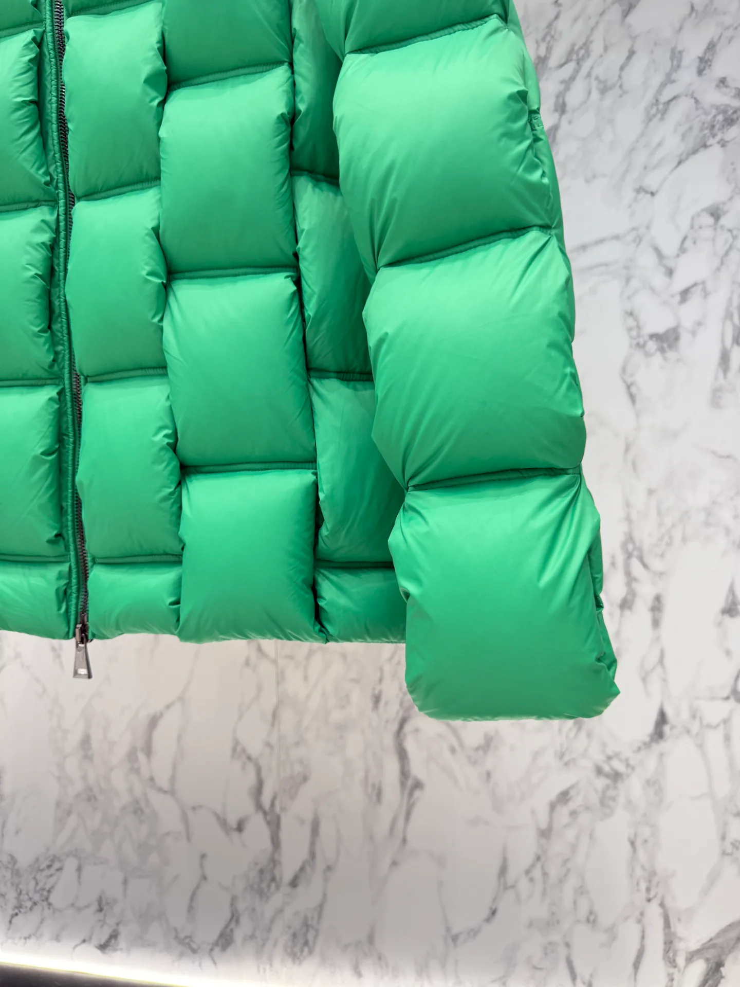 Men's Jackets And Down Jackets MONCLER 18387705