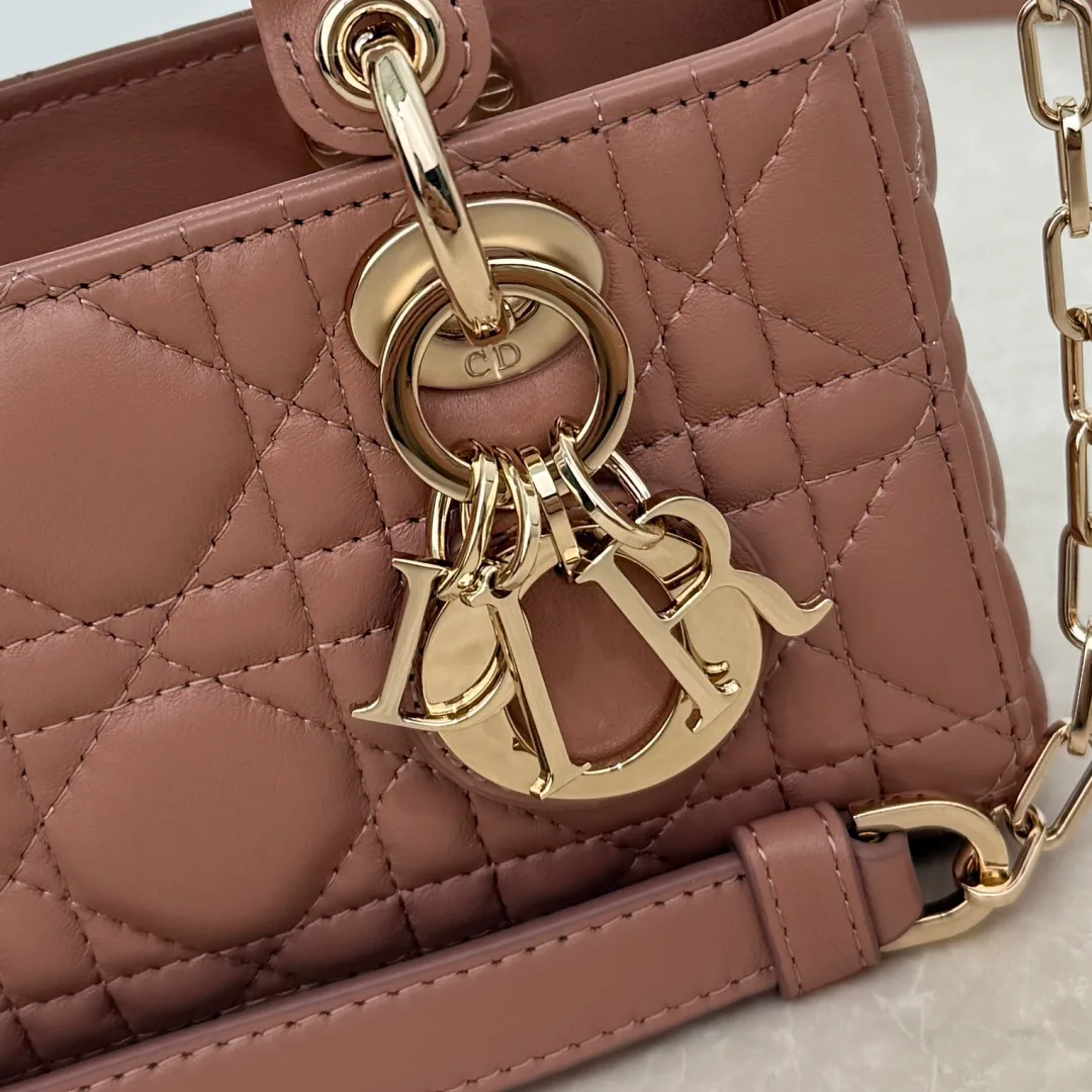 Women's Classic Handbags CHRISTIAN DIOR 18187868