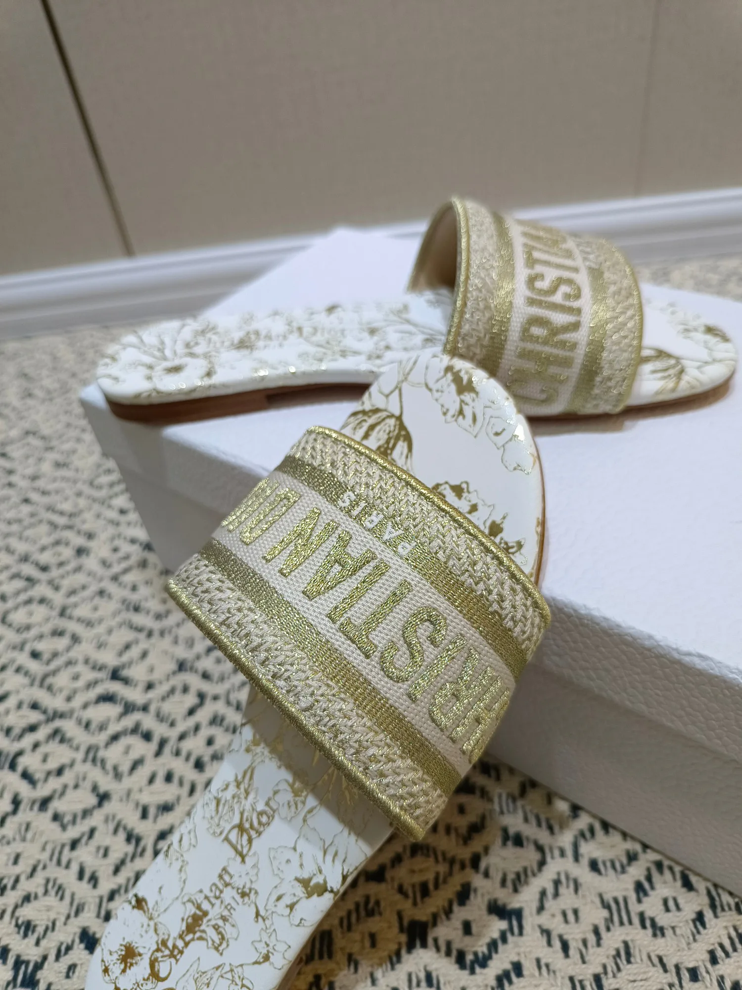 Women's Flip-Flops CHRISTIAN DIOR 17805880
