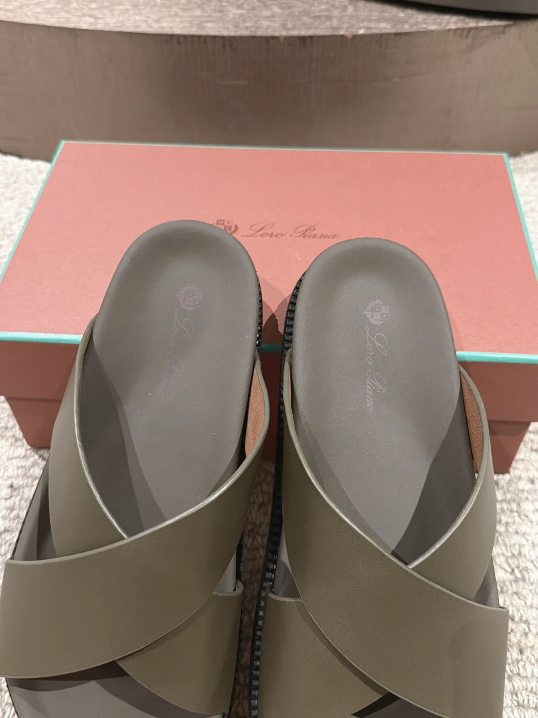 Men's Flip-Flops LORO PIANA 17688129