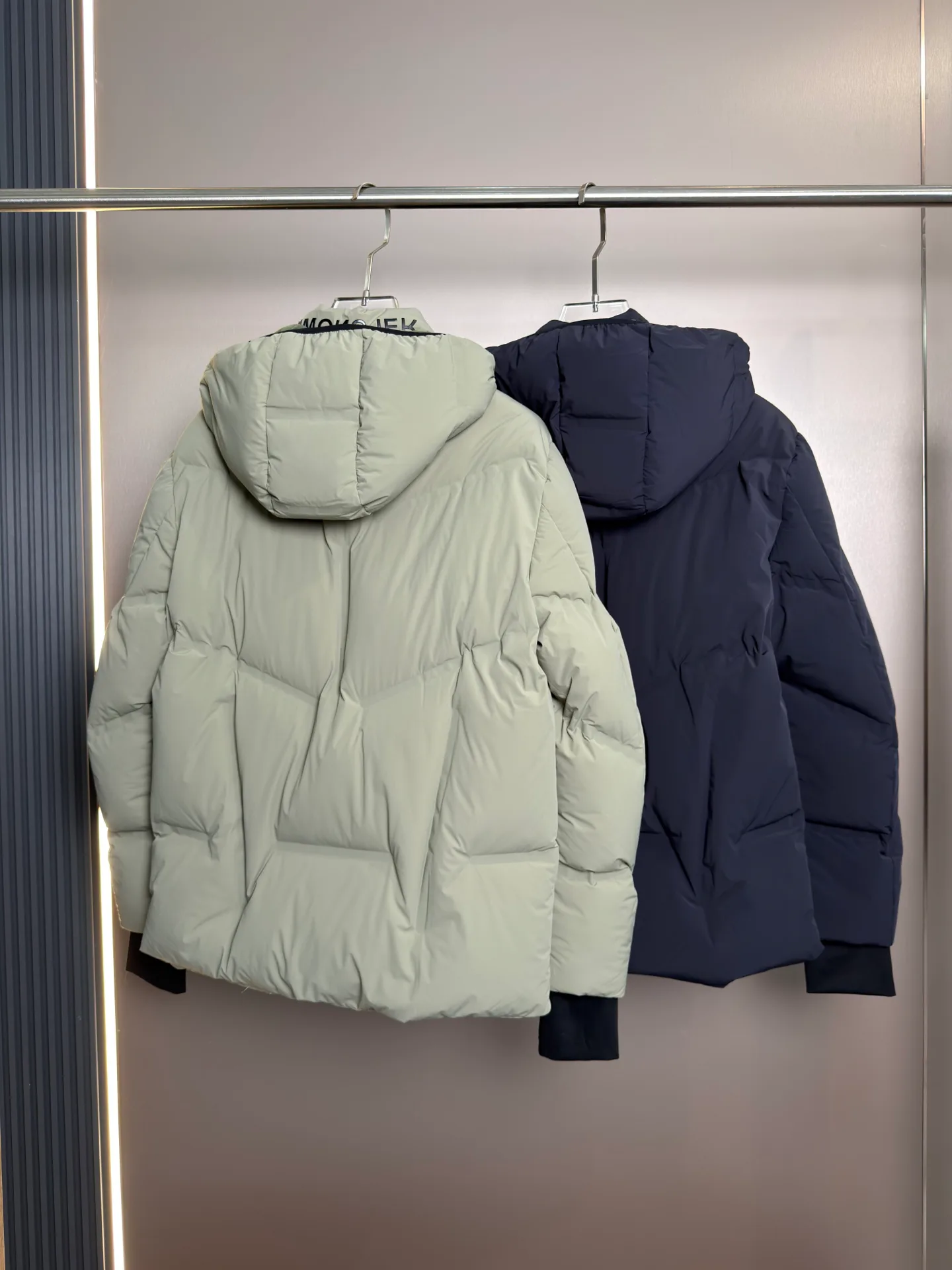 Куртки И Пуховики Мужские Moncler 18621313