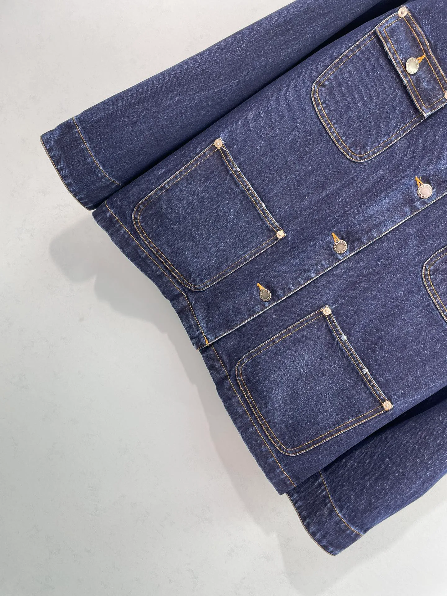 Куртки И Пуховики Женские Prada 18612458