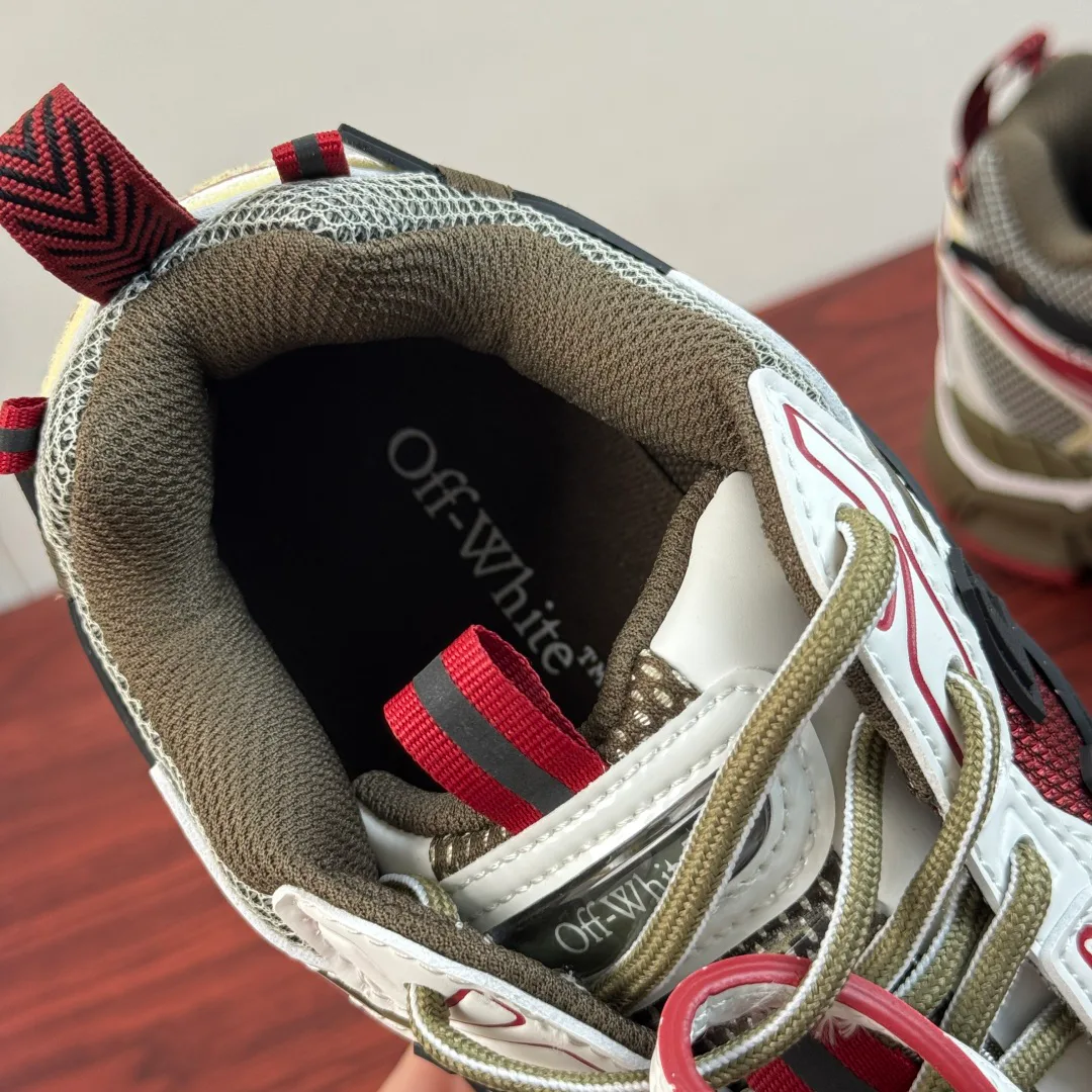 Men's Sneakers OFF-WHITE 18100650