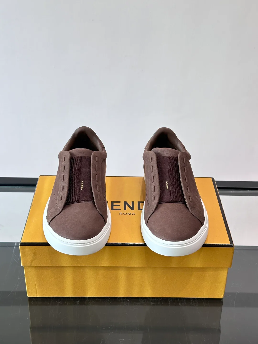 Men's Sneakers FENDI 17466860