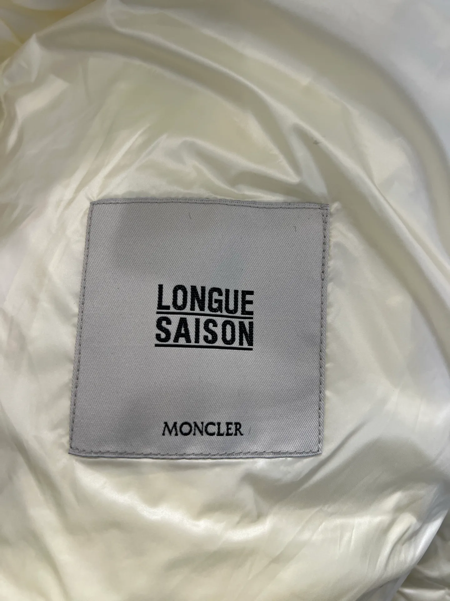 Men's Jackets And Down Jackets MONCLER 18231421